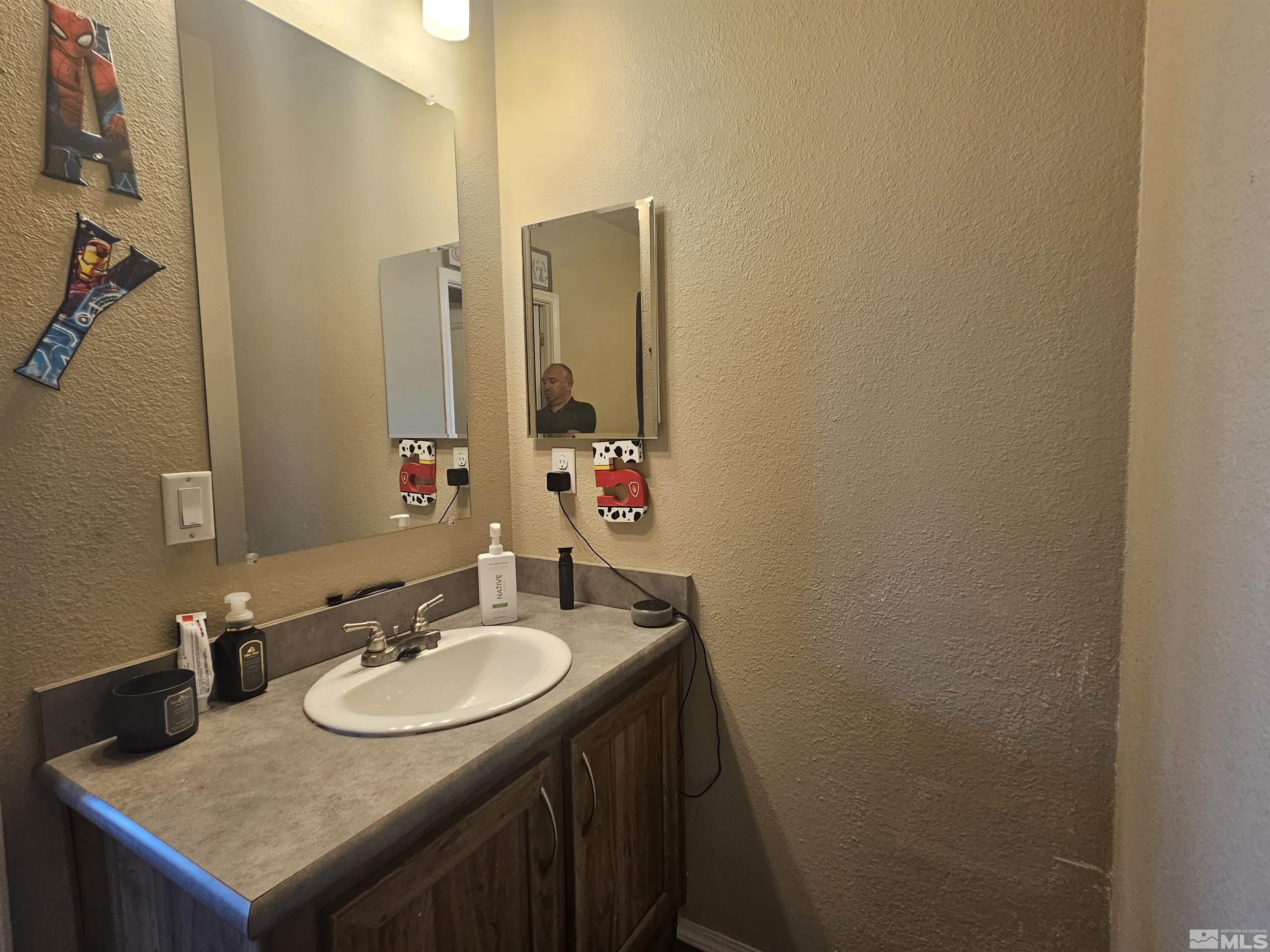 5905 Amargosa Drive