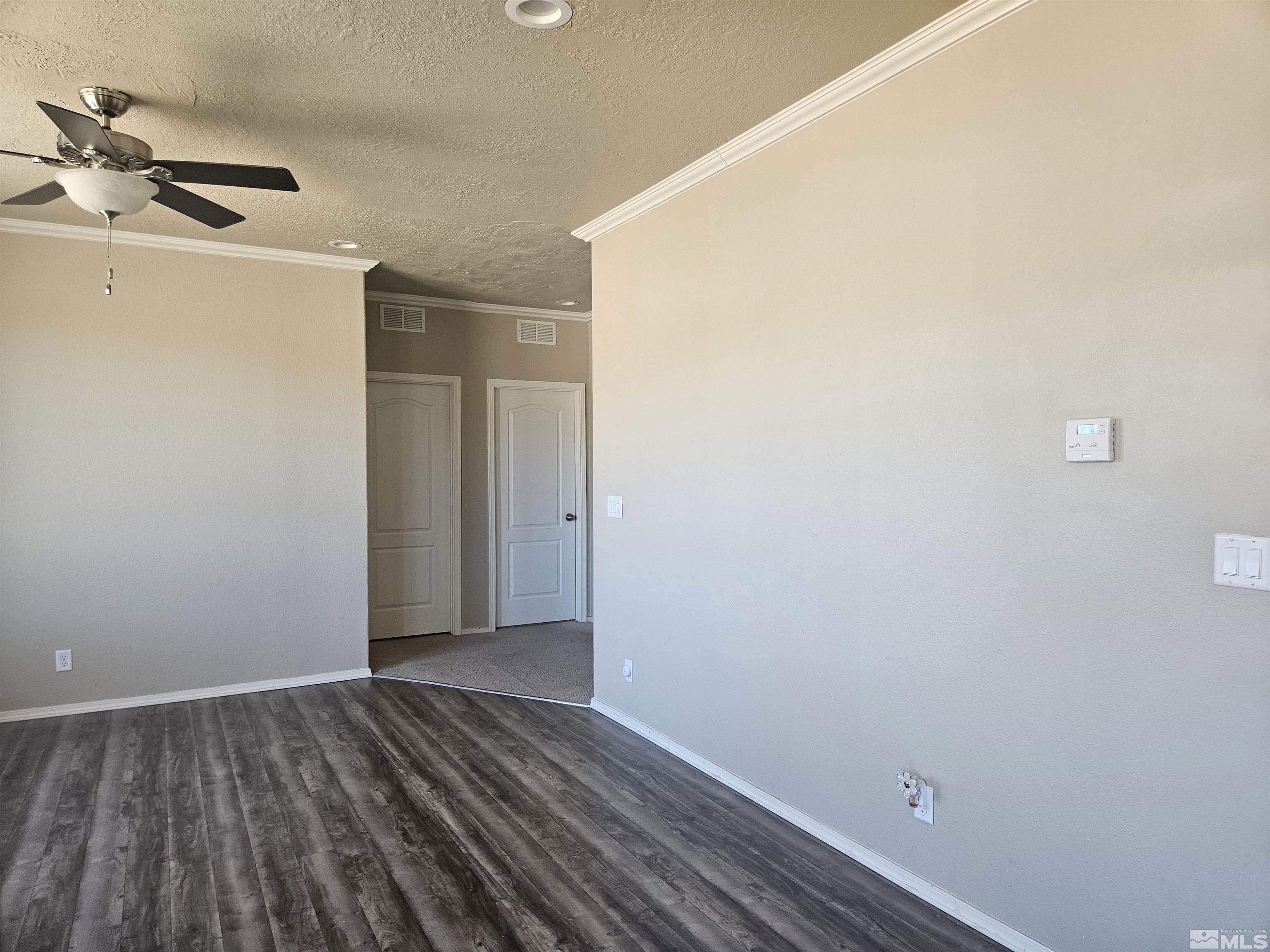 5905 Amargosa Drive