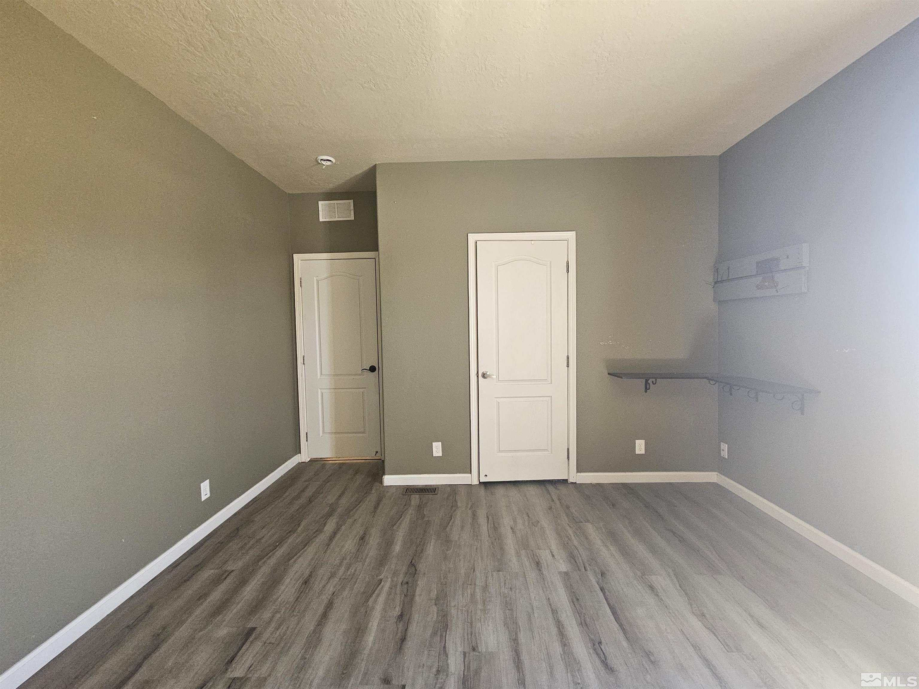 5905 Amargosa Drive