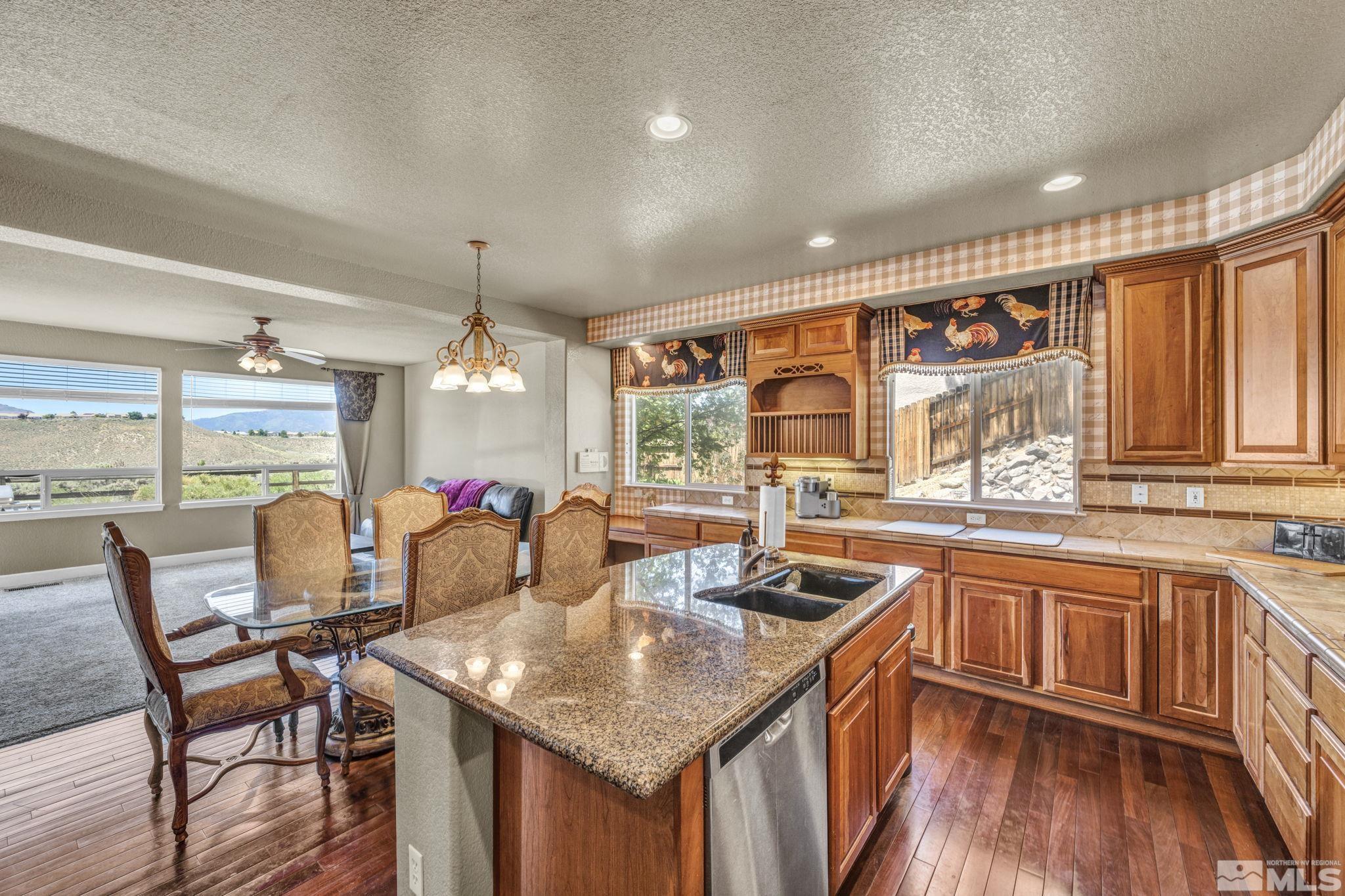 2713 Robb Drive