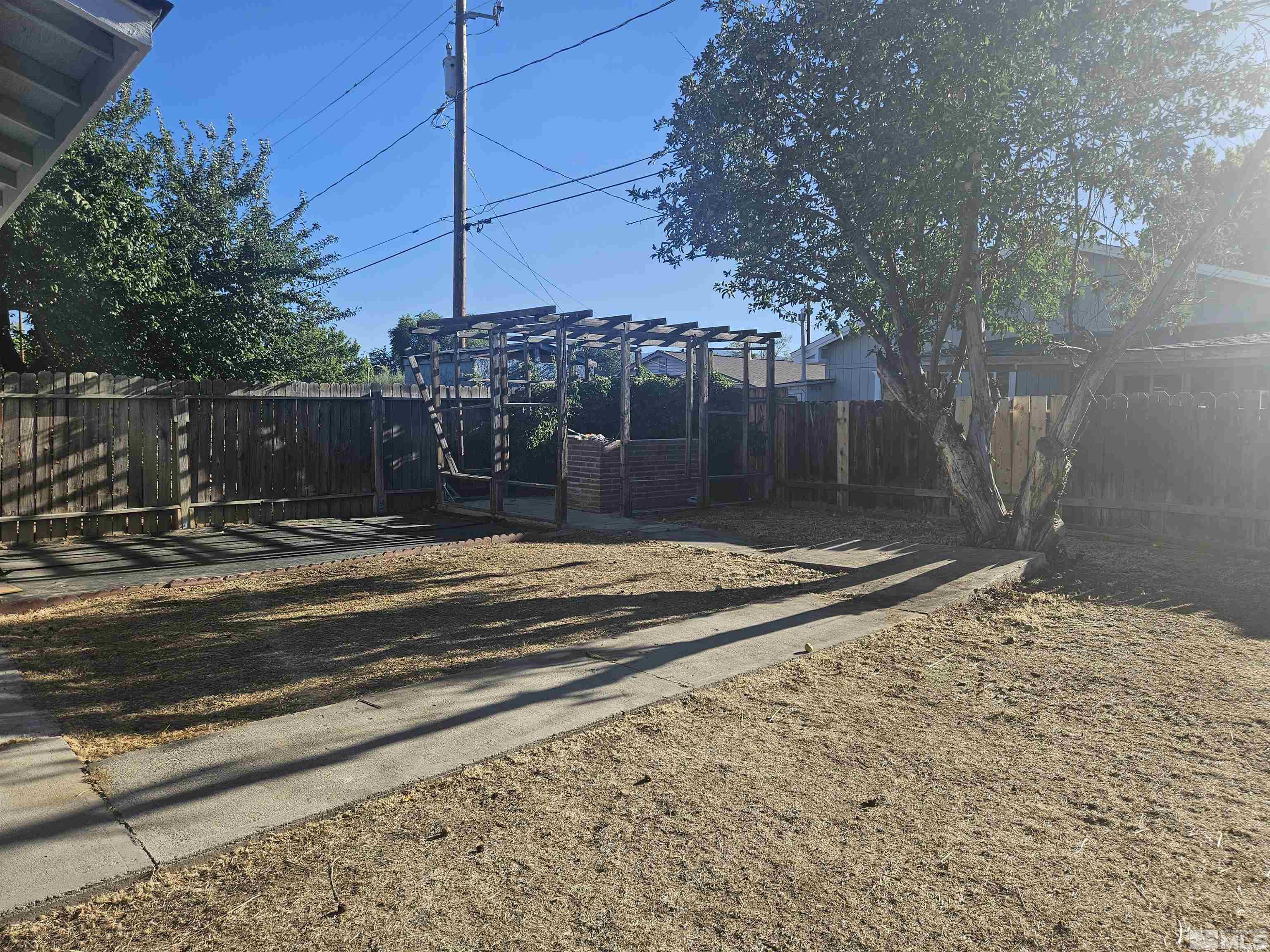 1367 Butler Street