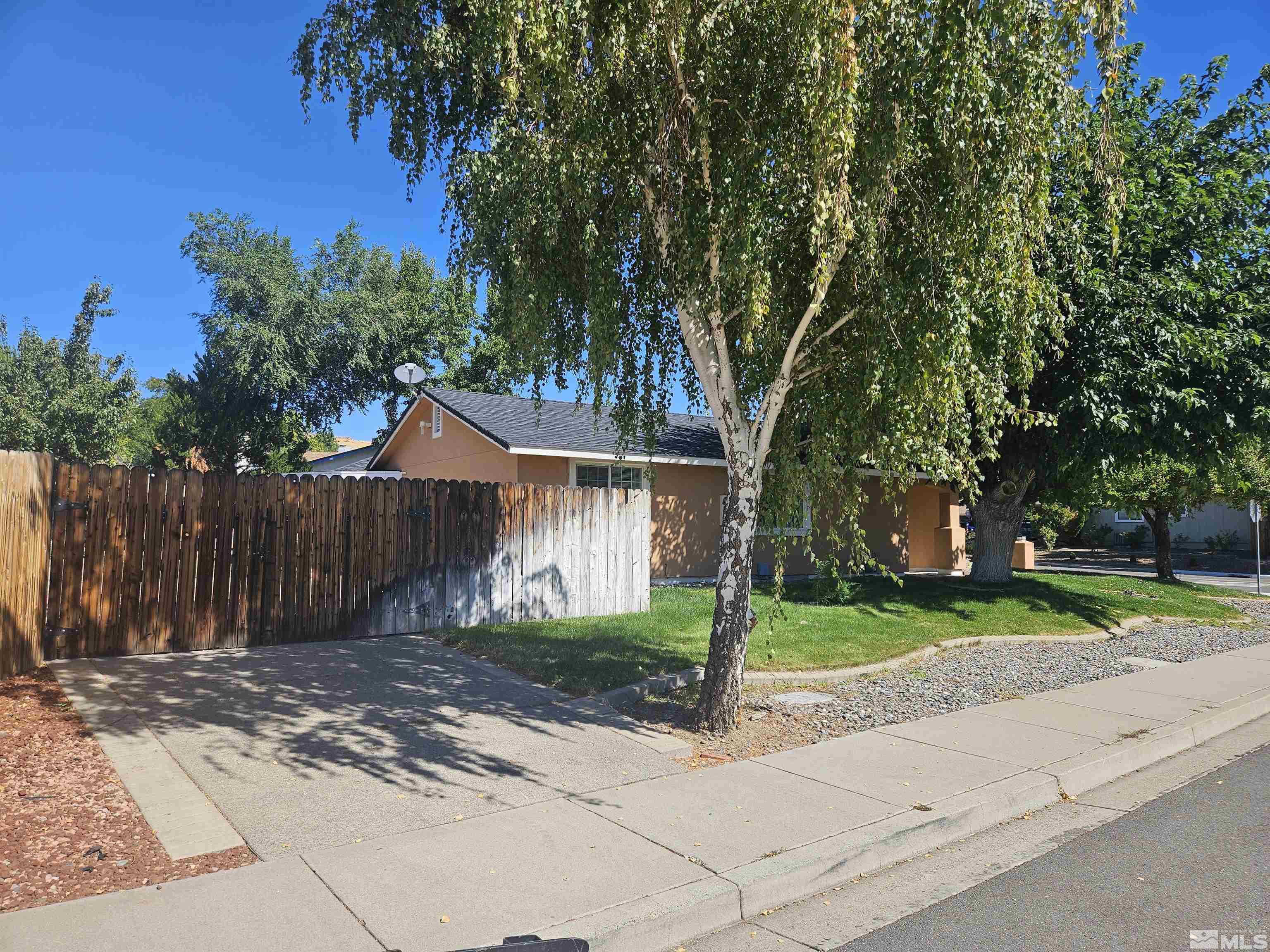 3201 Lagomarsino Drive