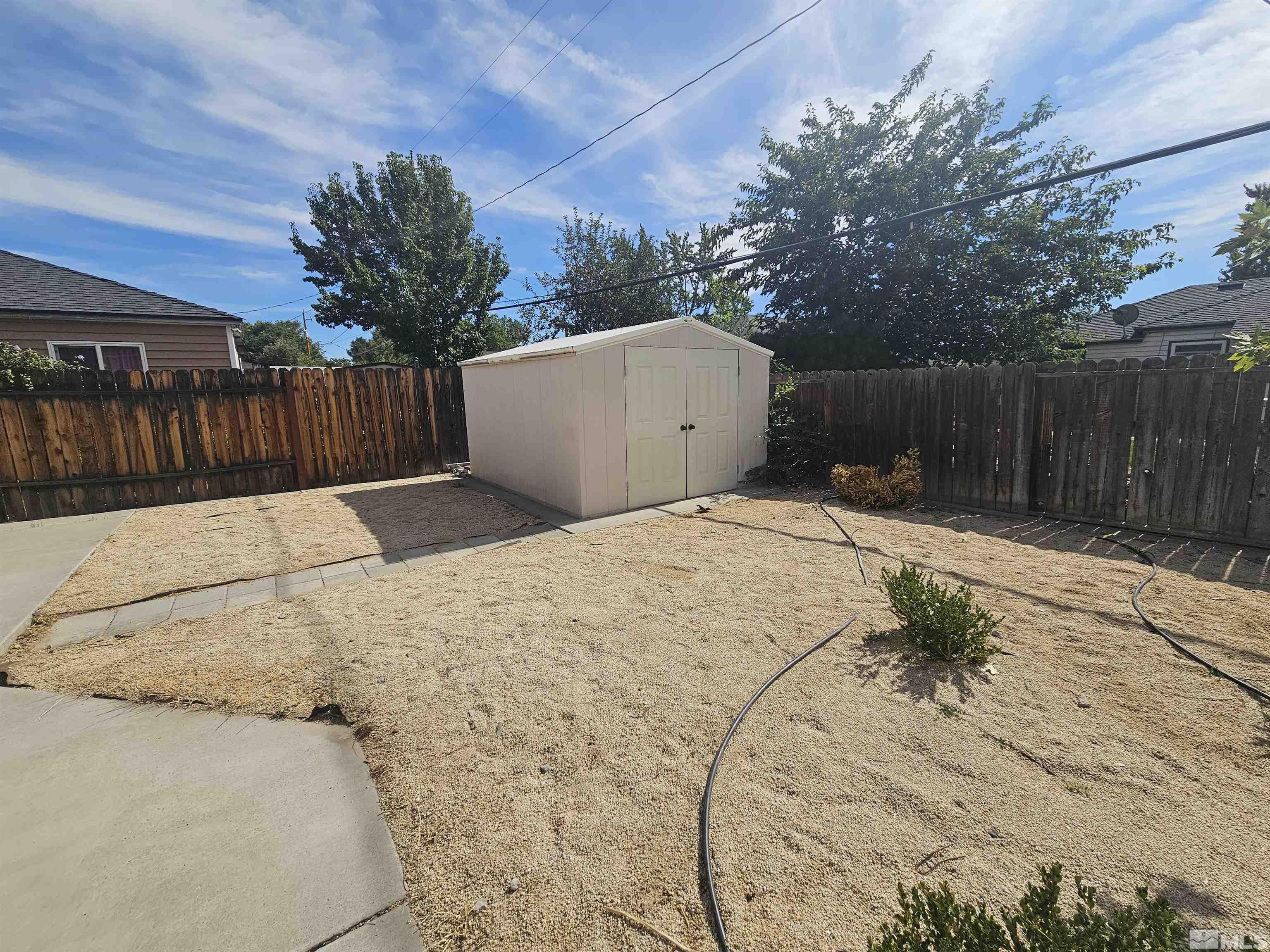 1365 Russell Way