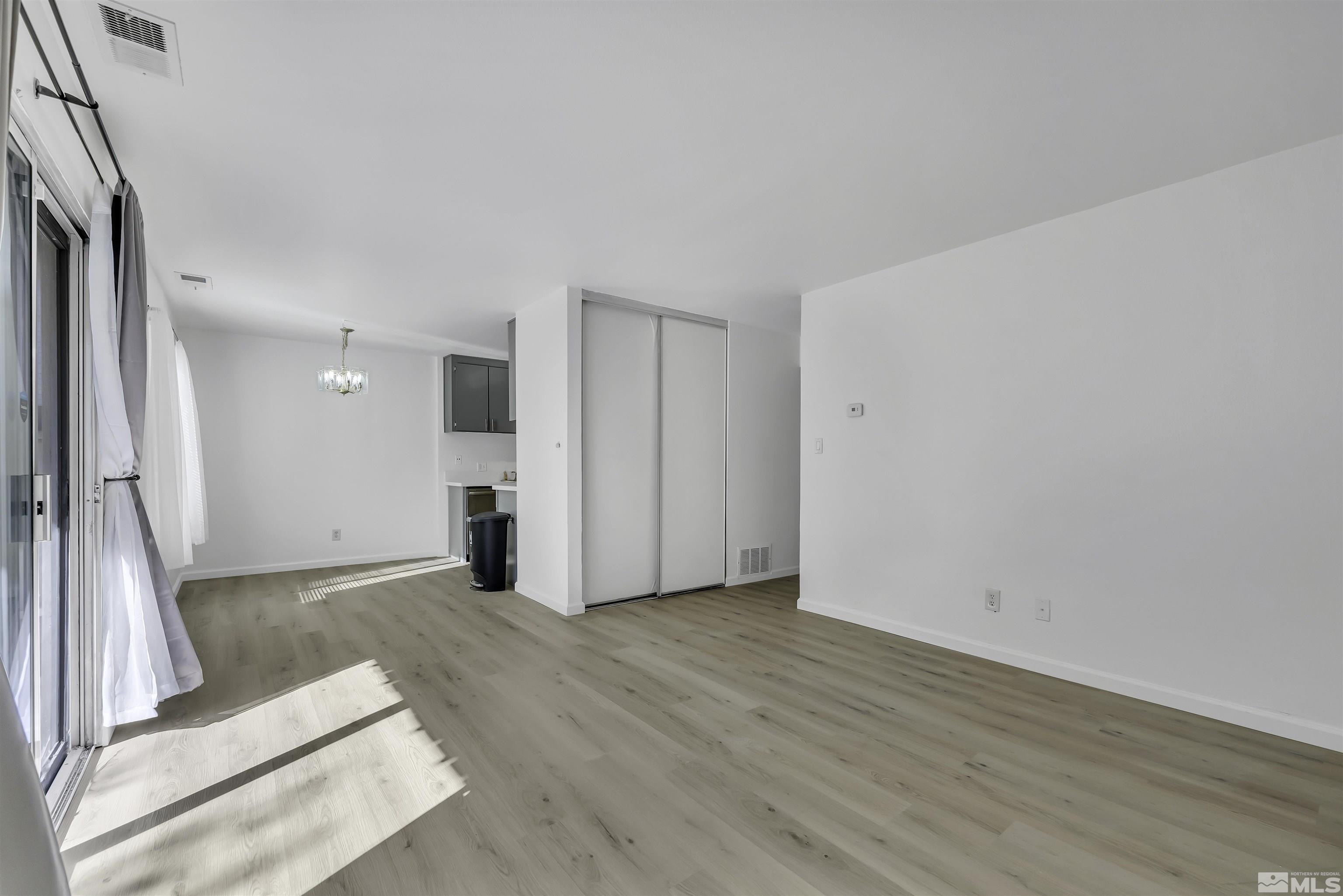 1555 Delucchi Lane, I