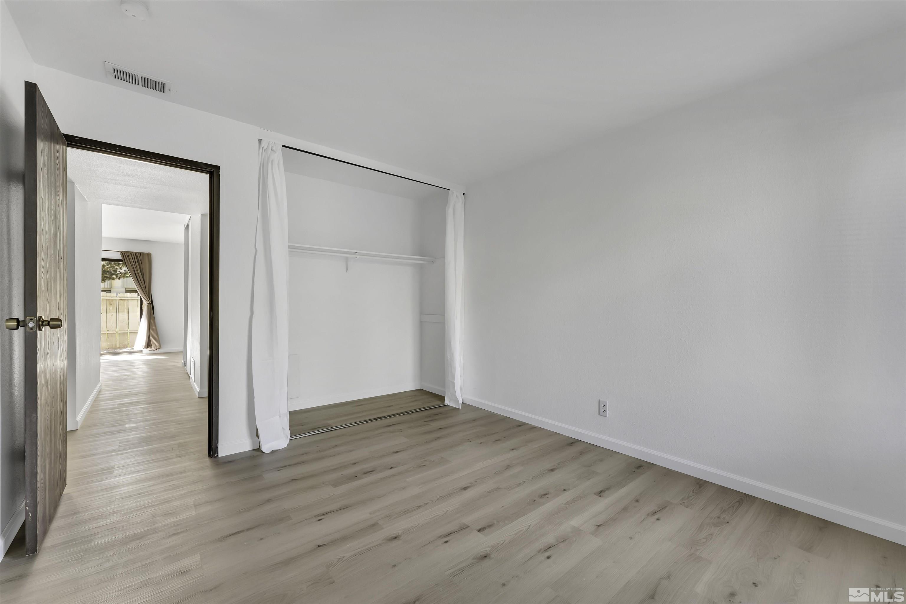 1555 Delucchi Lane, I