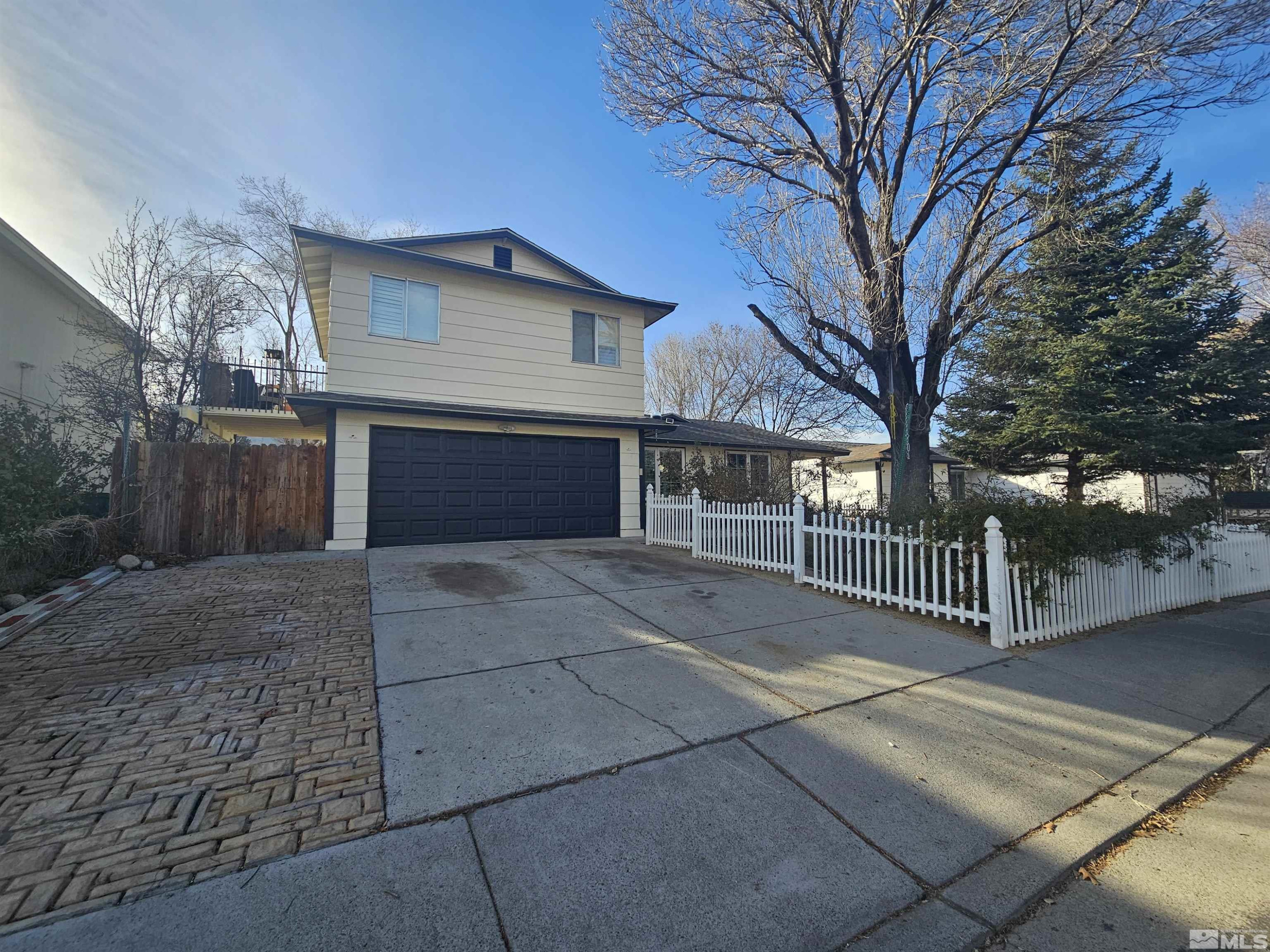 4410 Reggie Road
