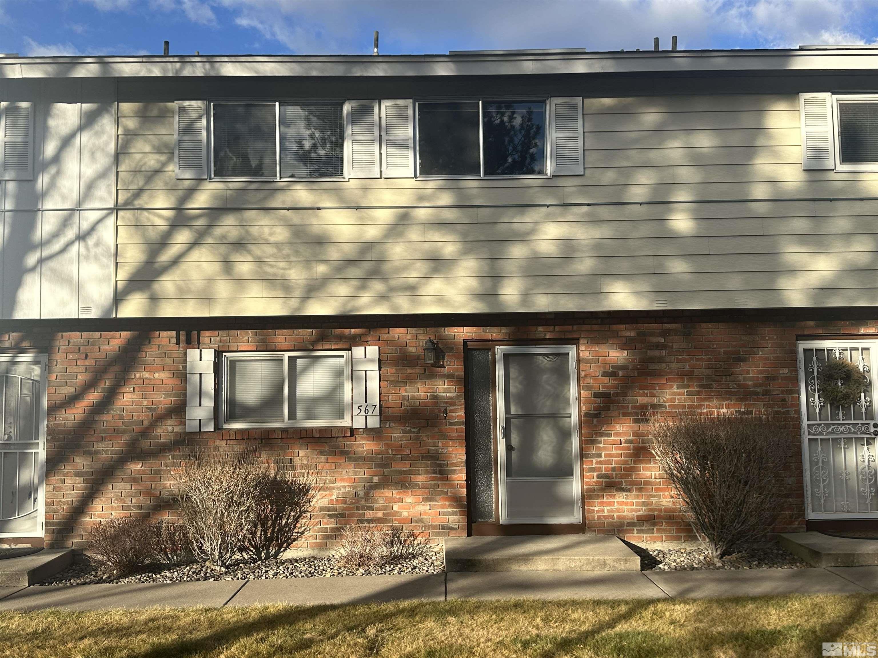 567 Smithridge