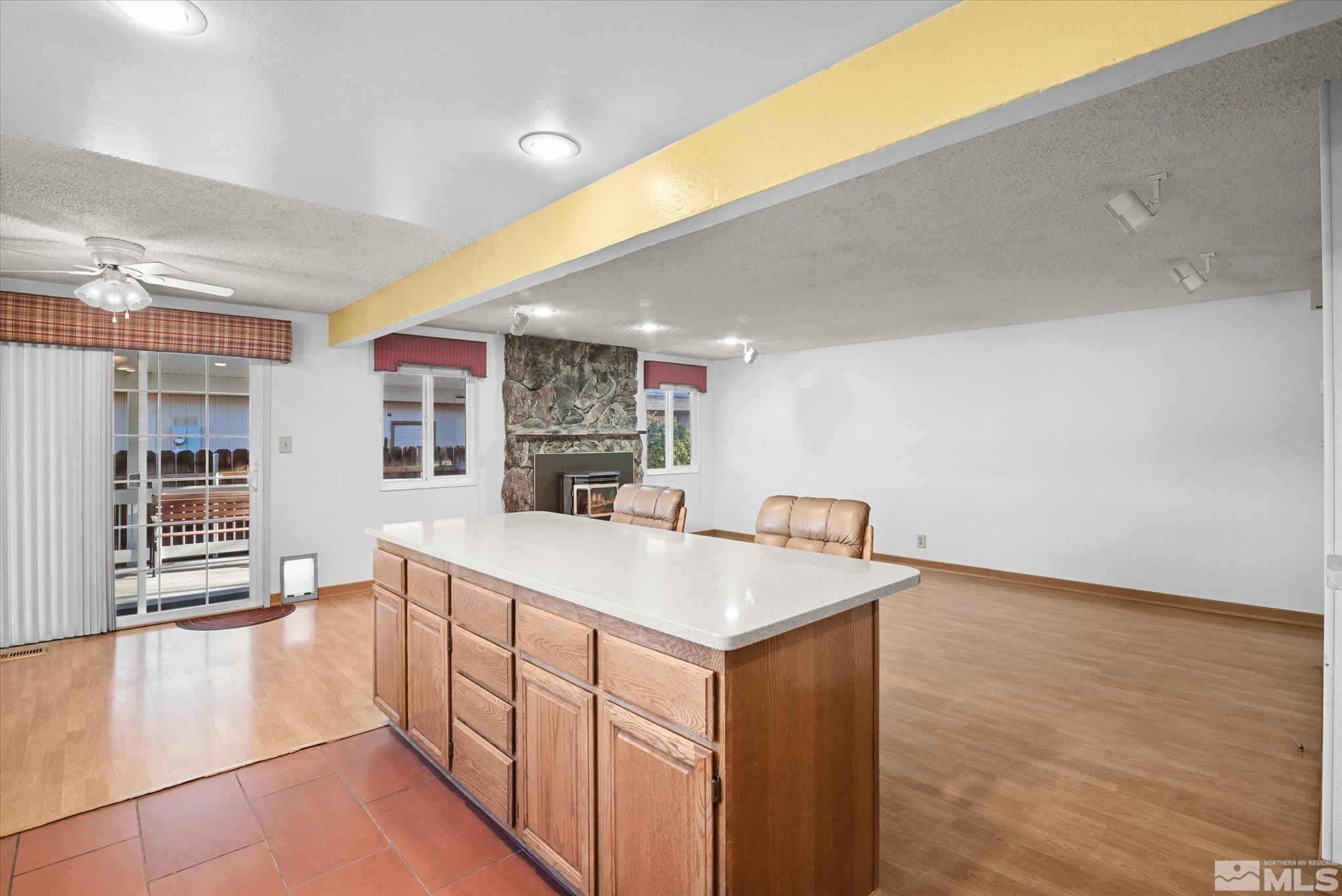 3079 Meadowlands Court