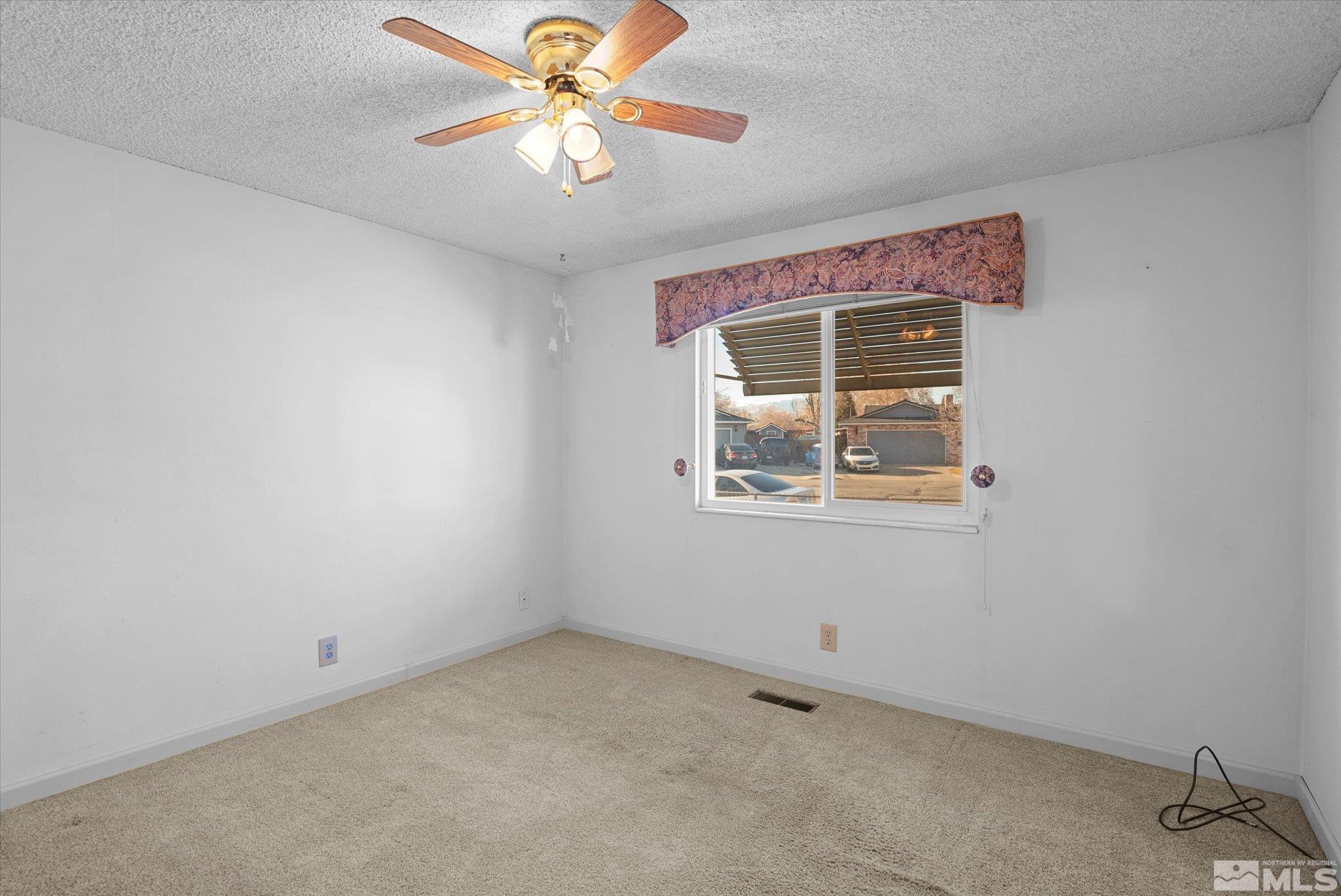 3079 Meadowlands Court