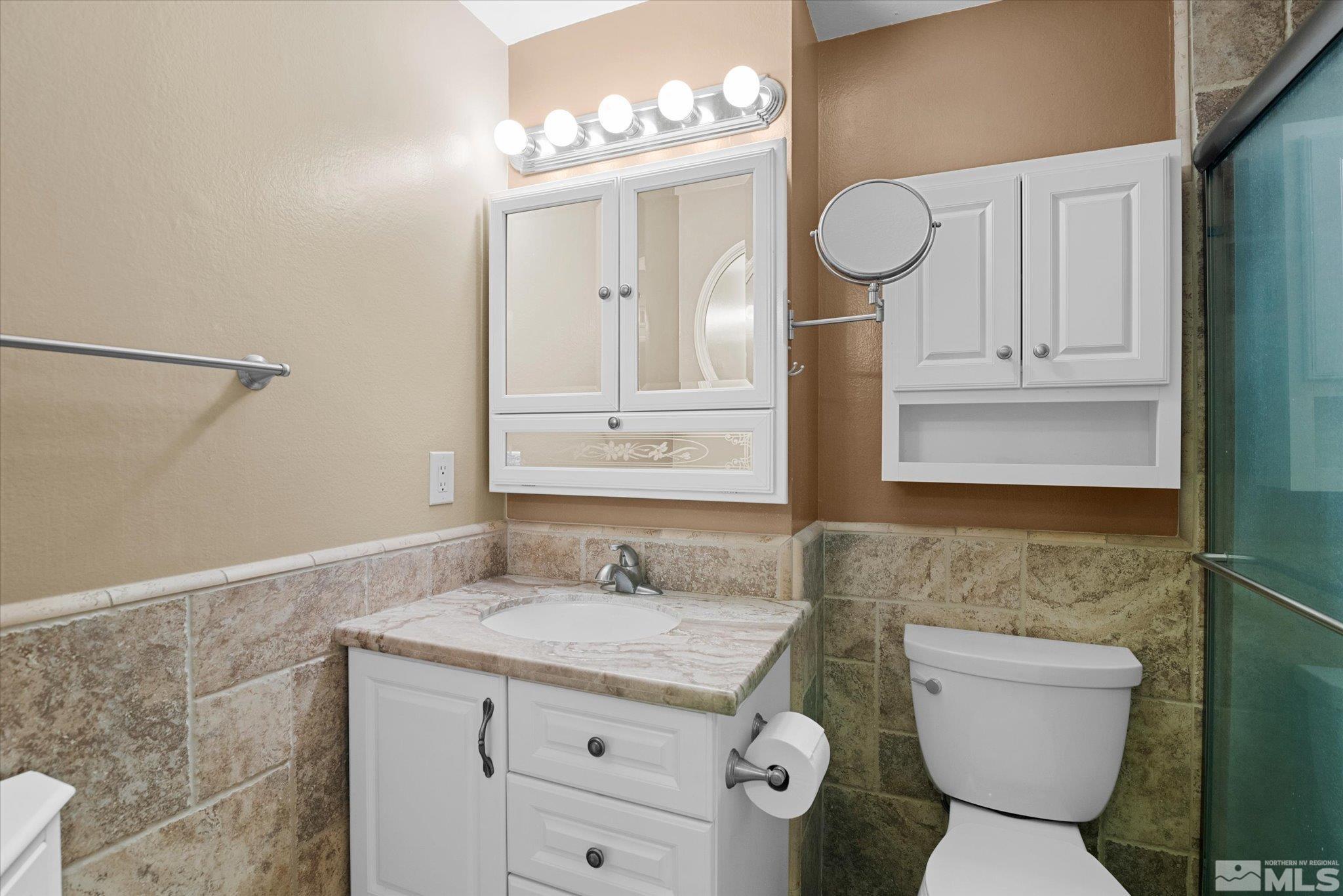 3079 Meadowlands Court