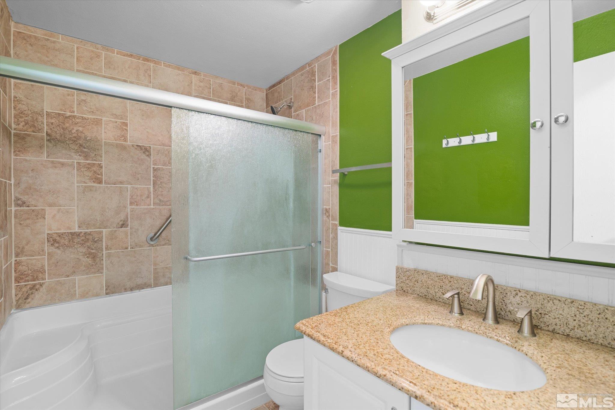 3079 Meadowlands Court