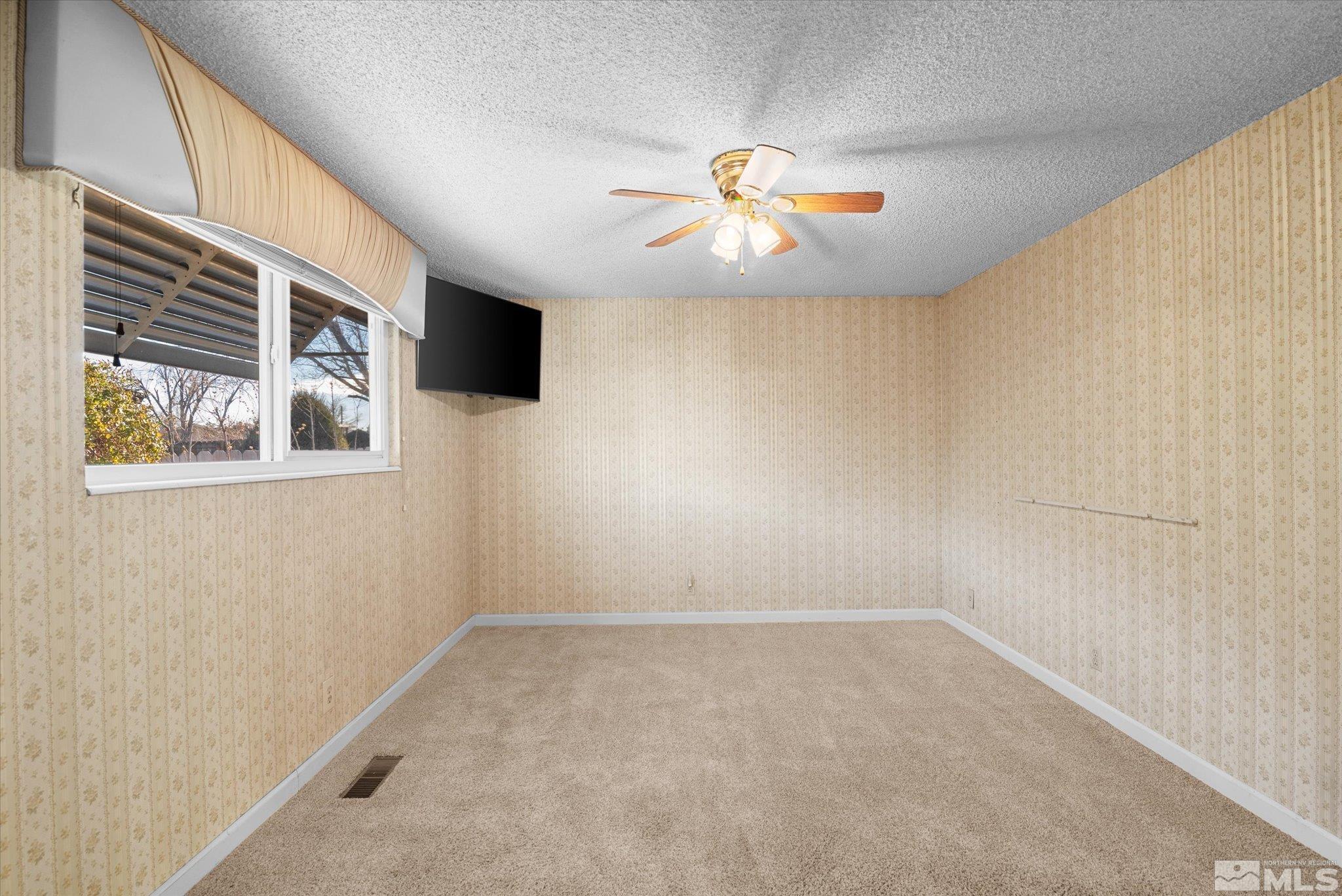 3079 Meadowlands Court