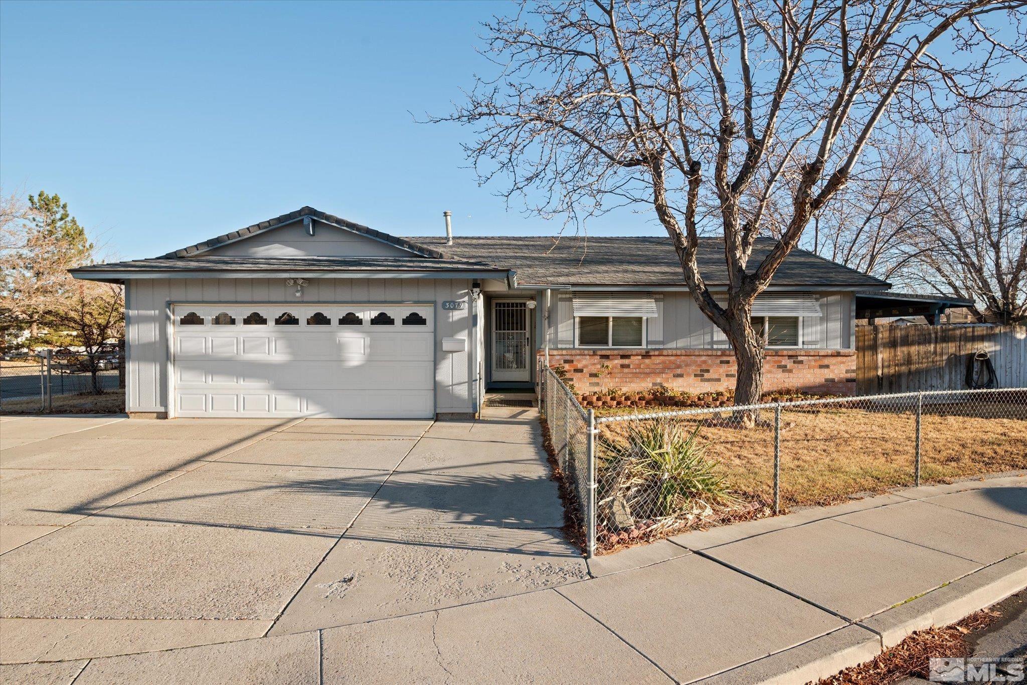 3079 Meadowlands Court