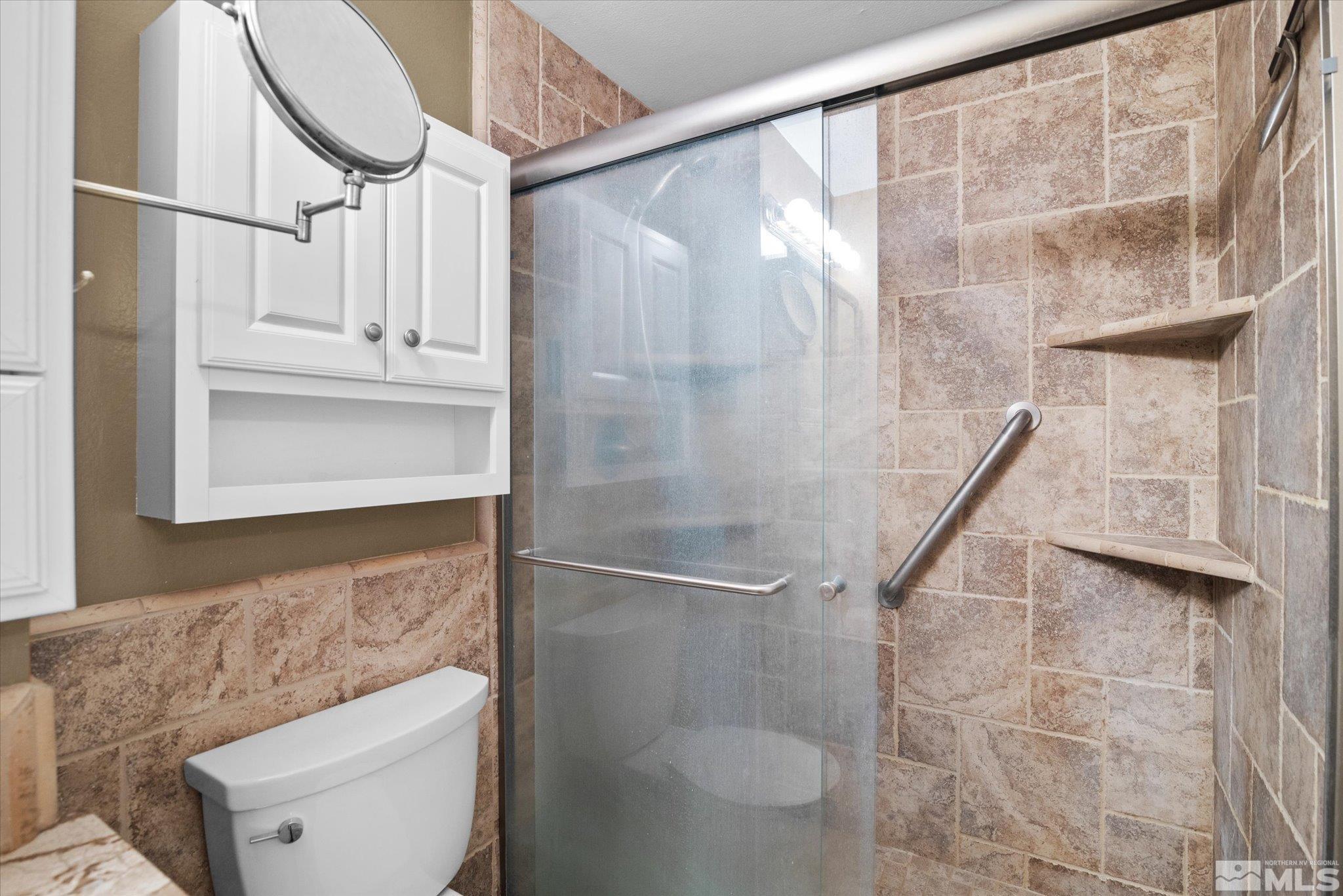 3079 Meadowlands Court