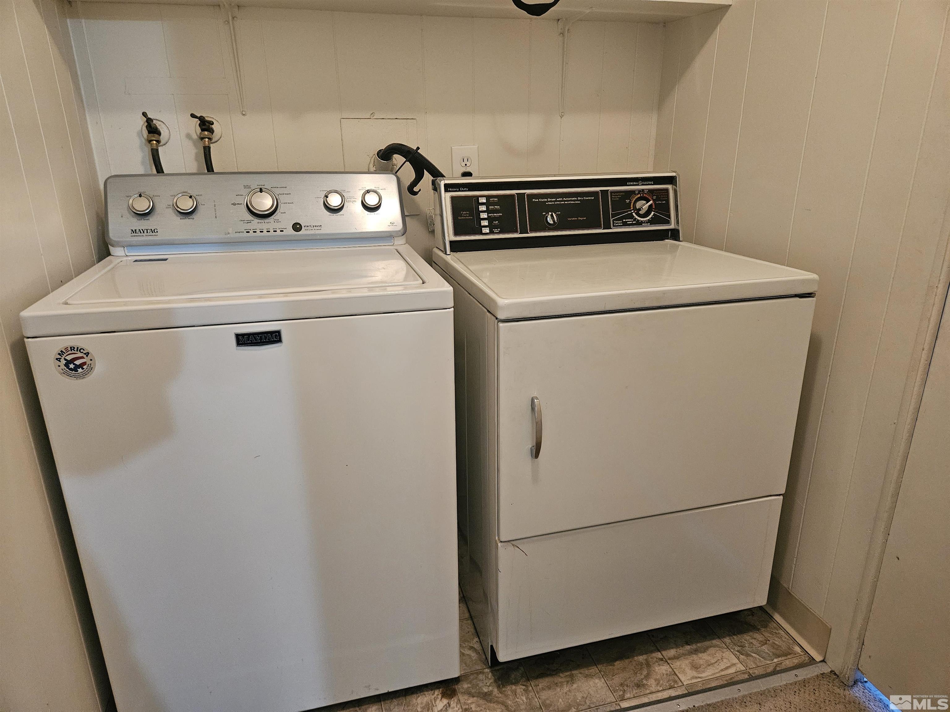 150 W 4th Avenue