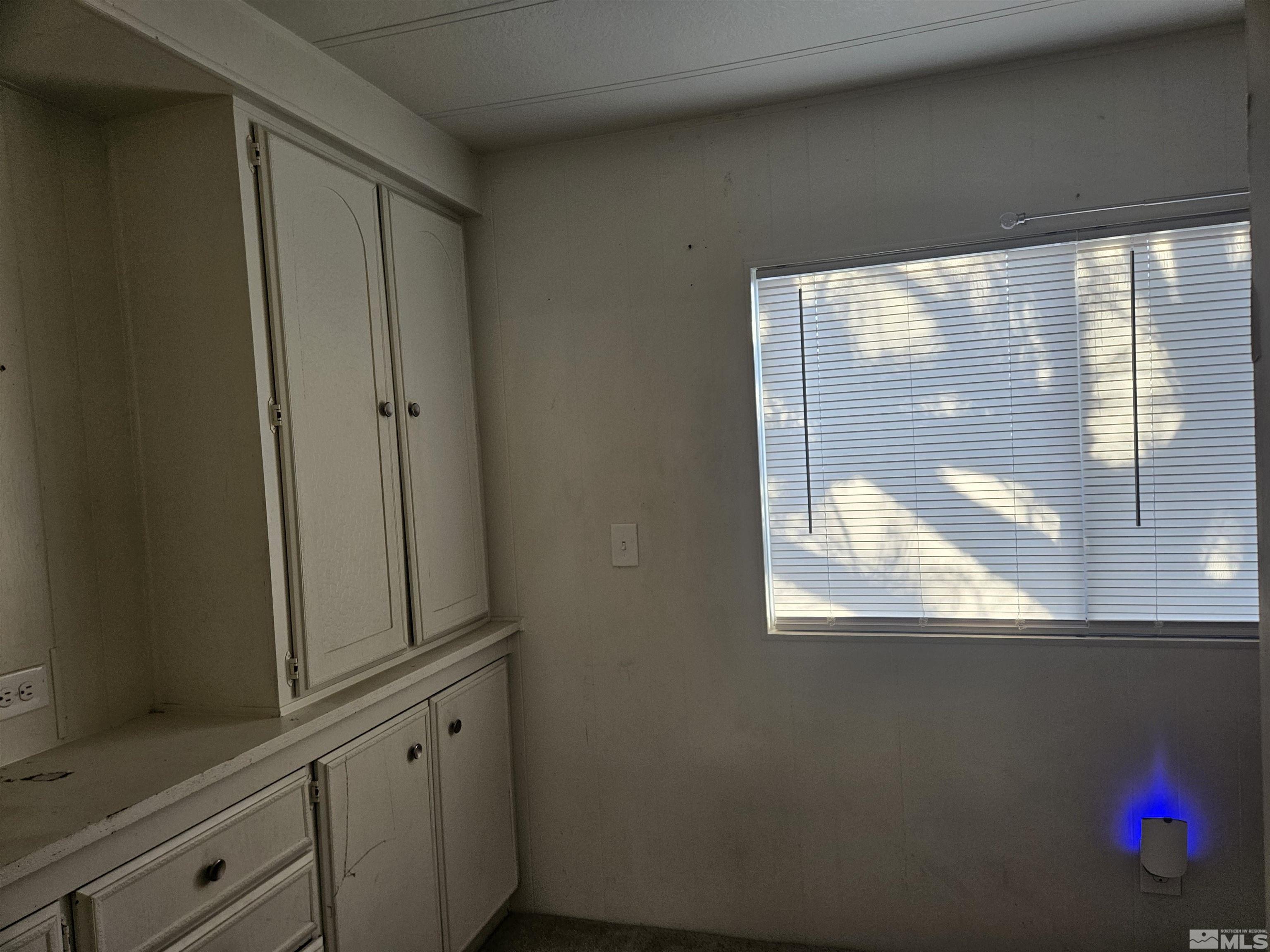 150 W 4th Avenue