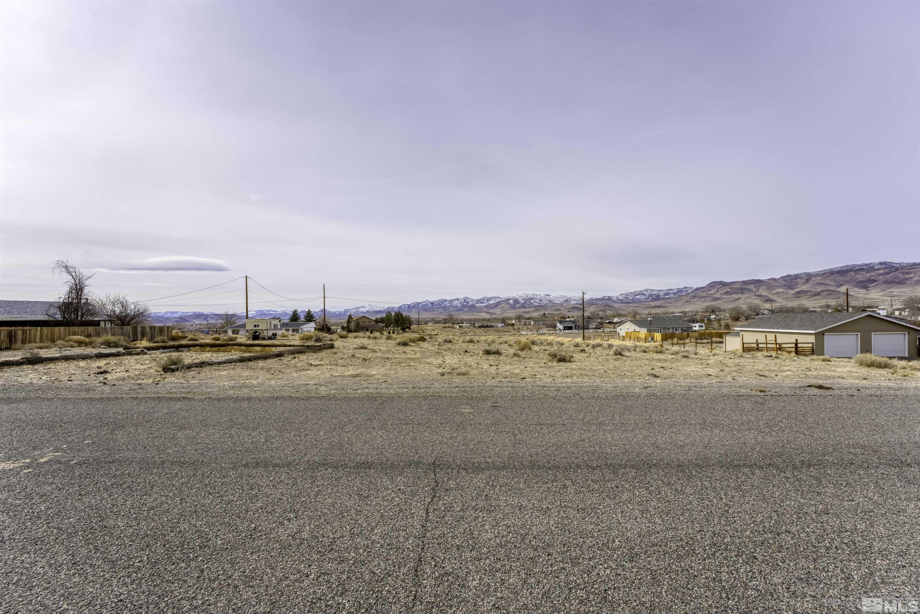 5225 Buffalo Drive