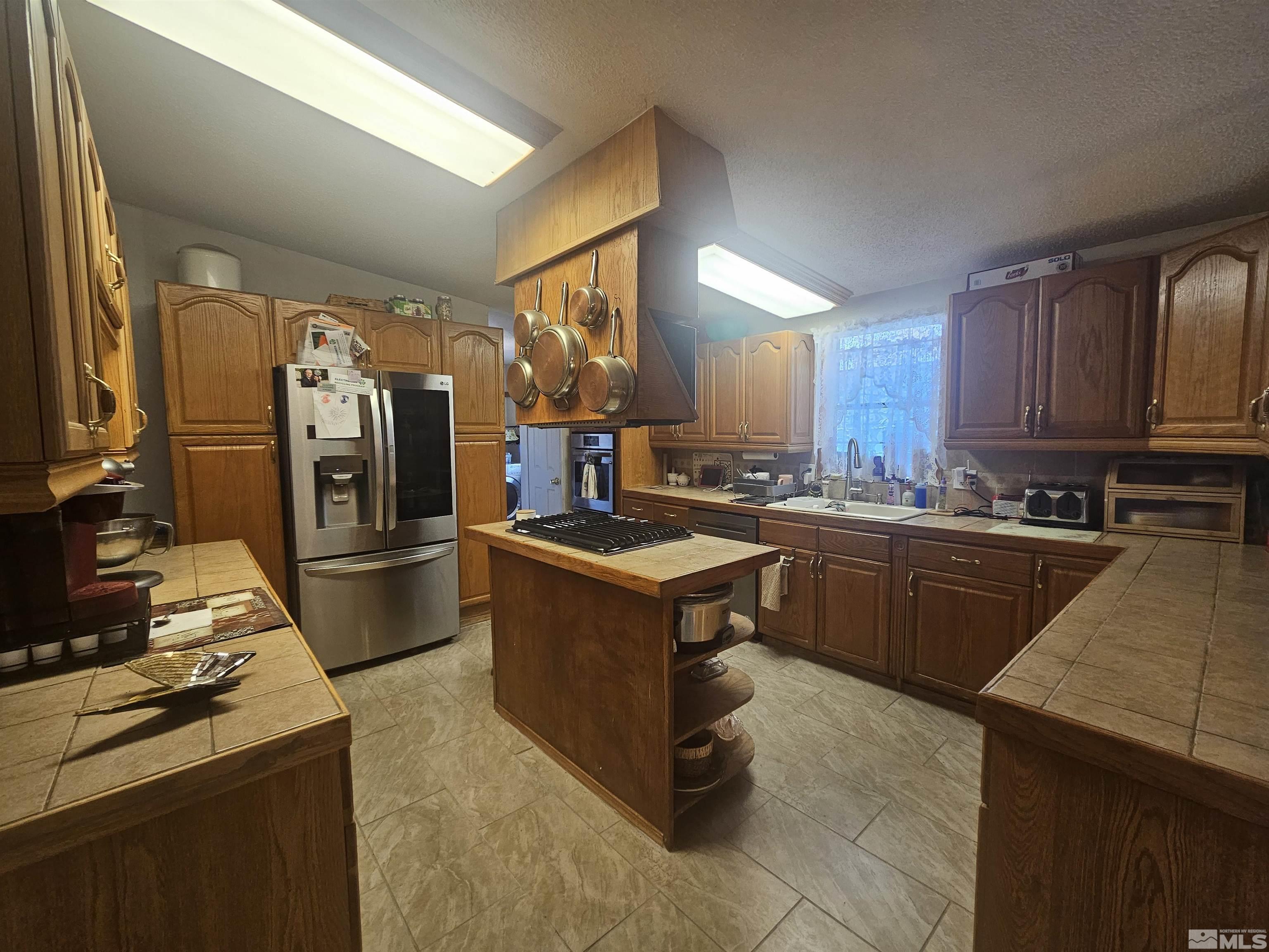 5475 Yukon Drive
