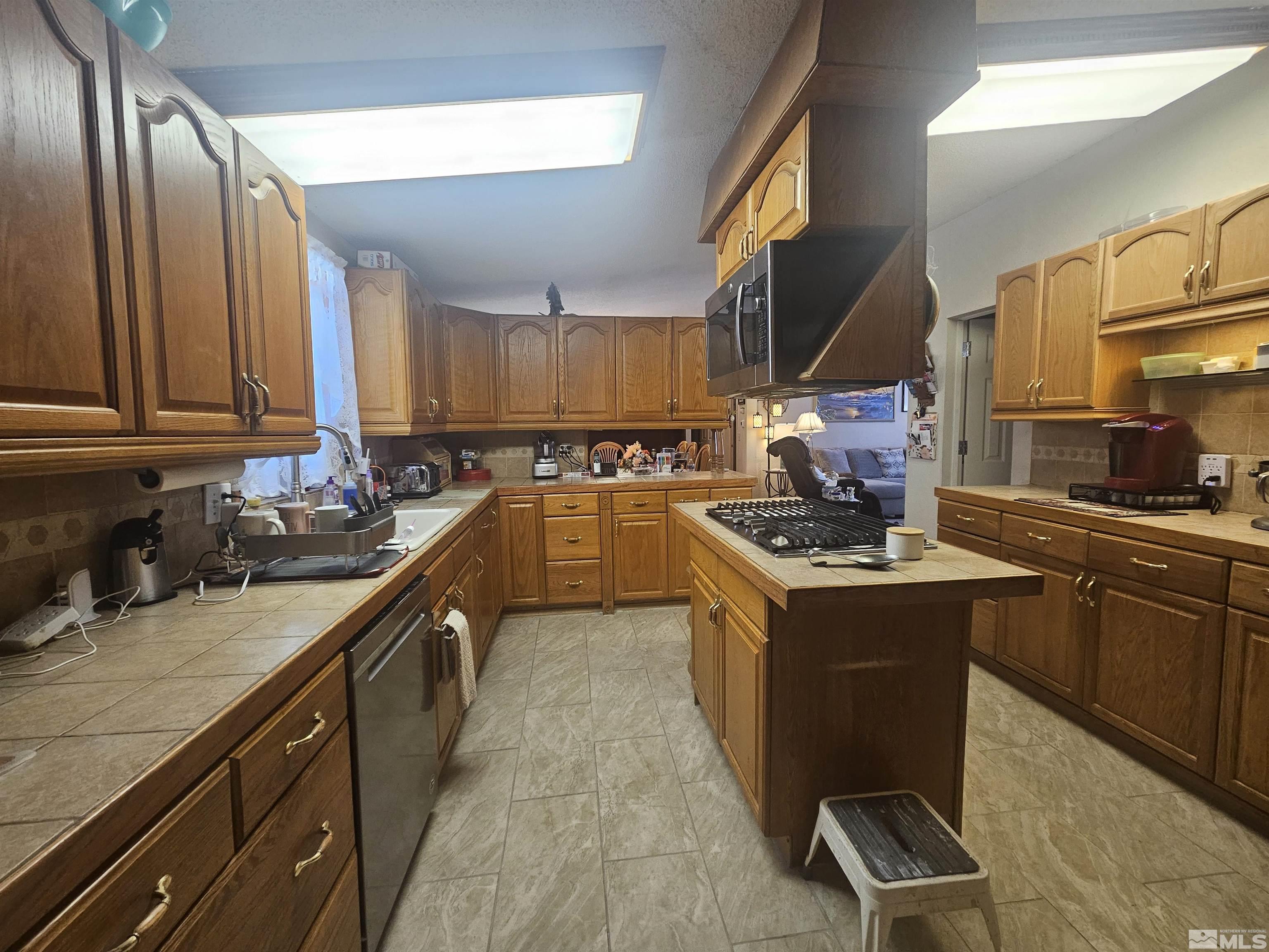 5475 Yukon Drive