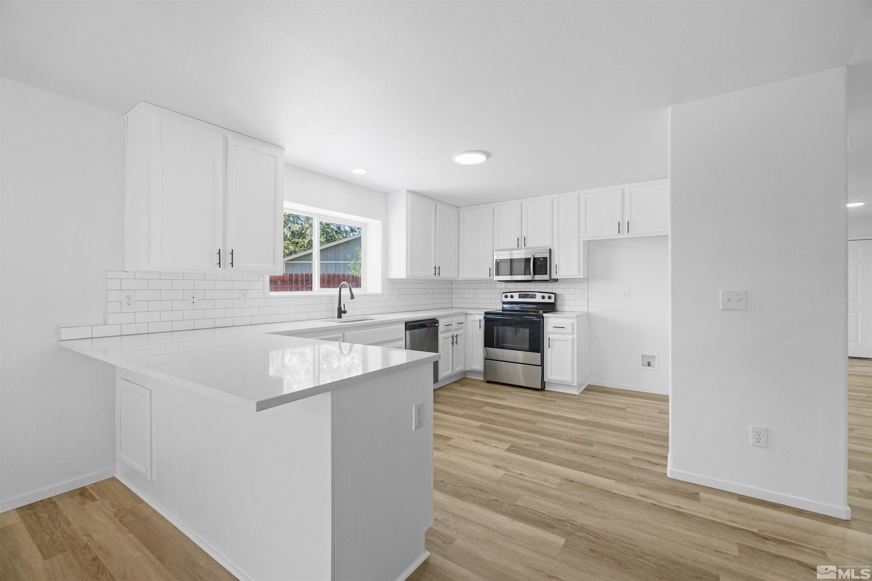 633 Nader Way