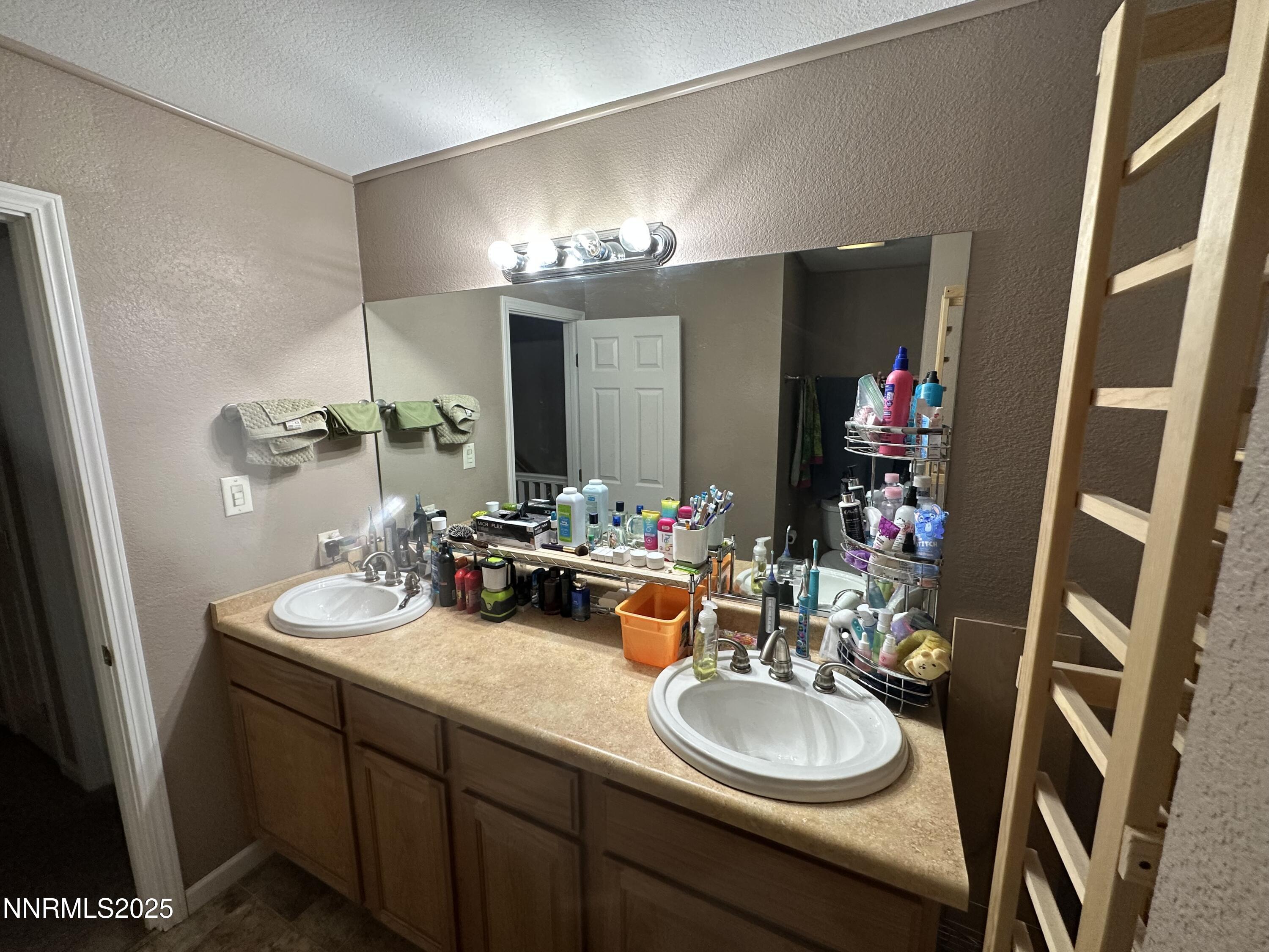 486 Smithridge Park