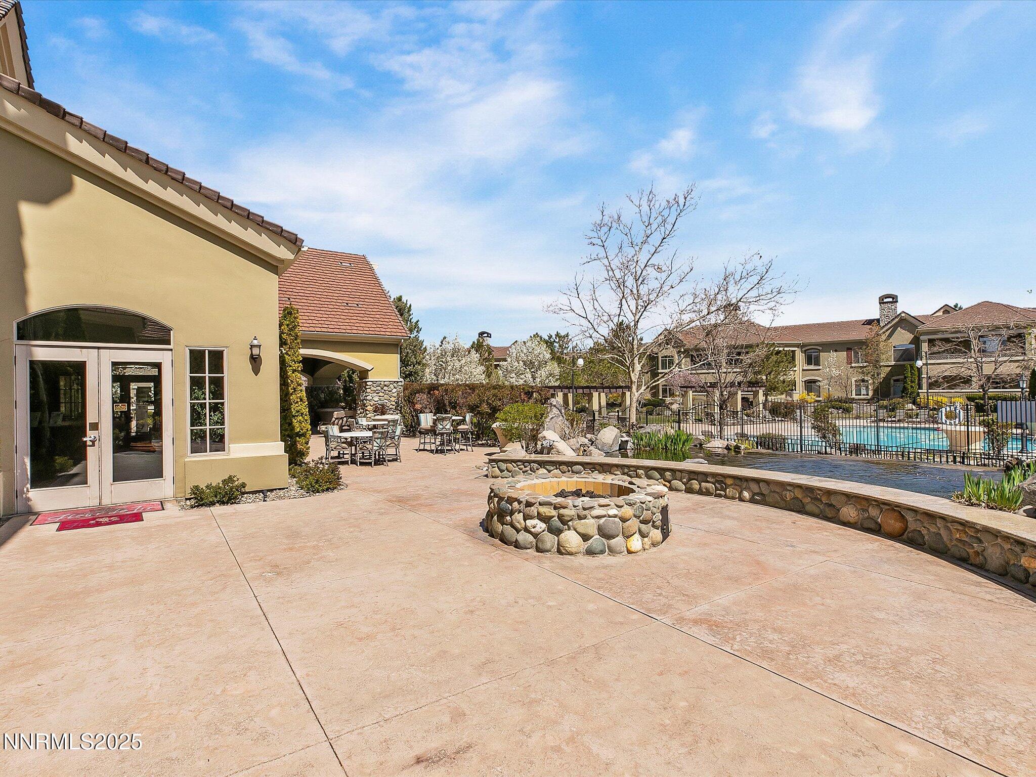 9900 Wilbur May Pkwy, 4404