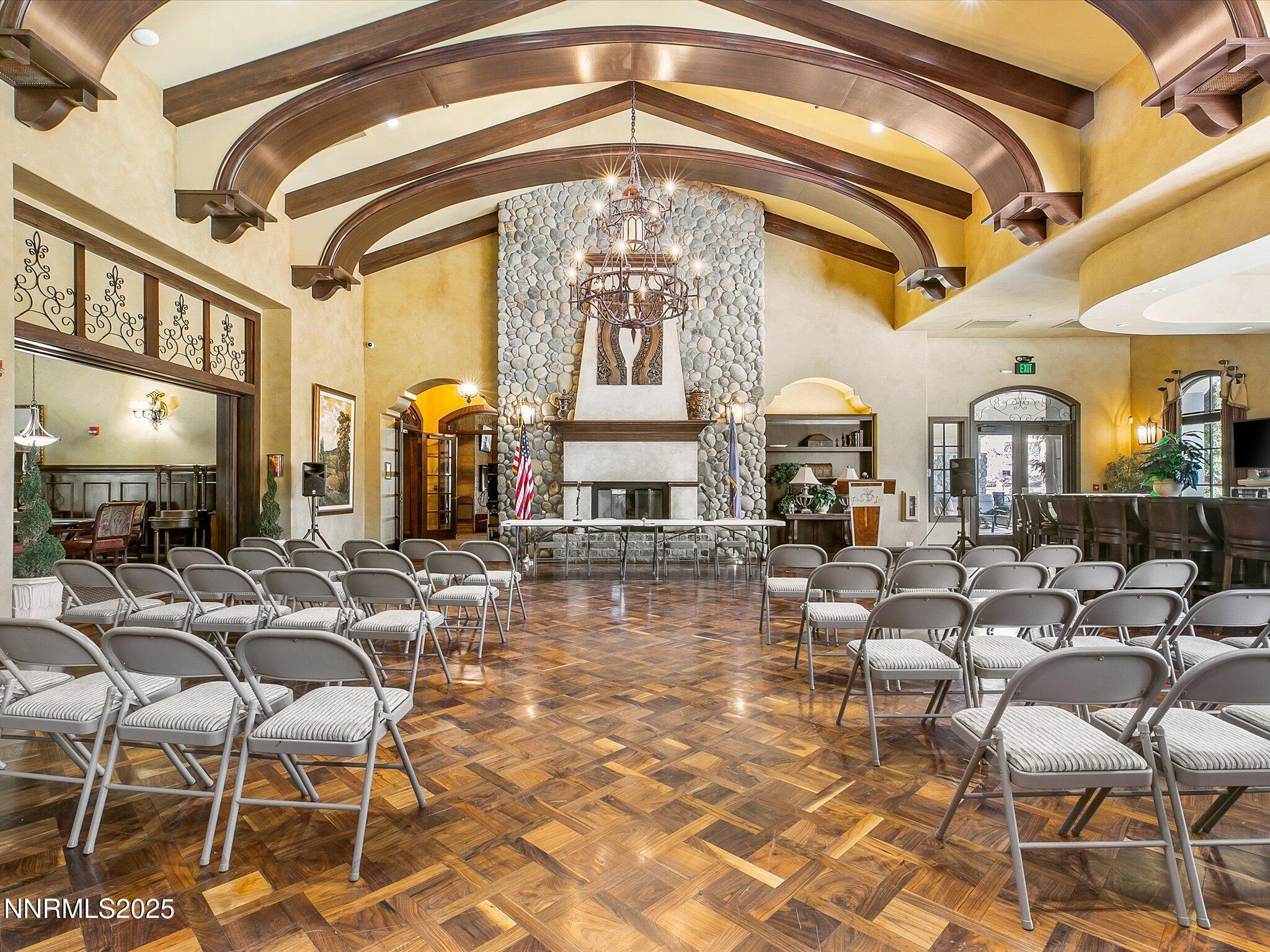 9900 Wilbur May Pkwy, 4404