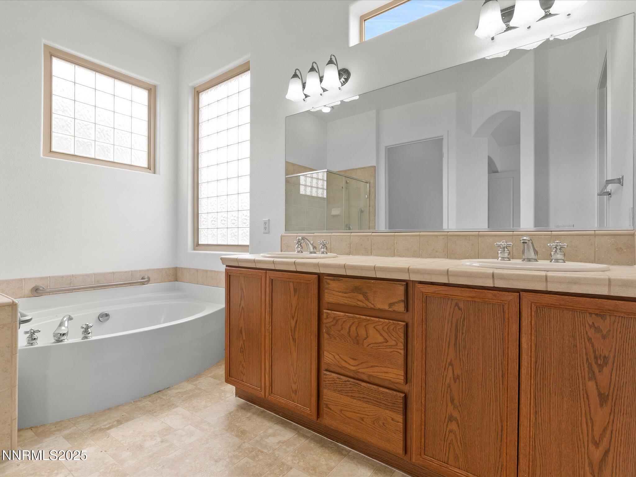 9900 Wilbur May Pkwy, 4404