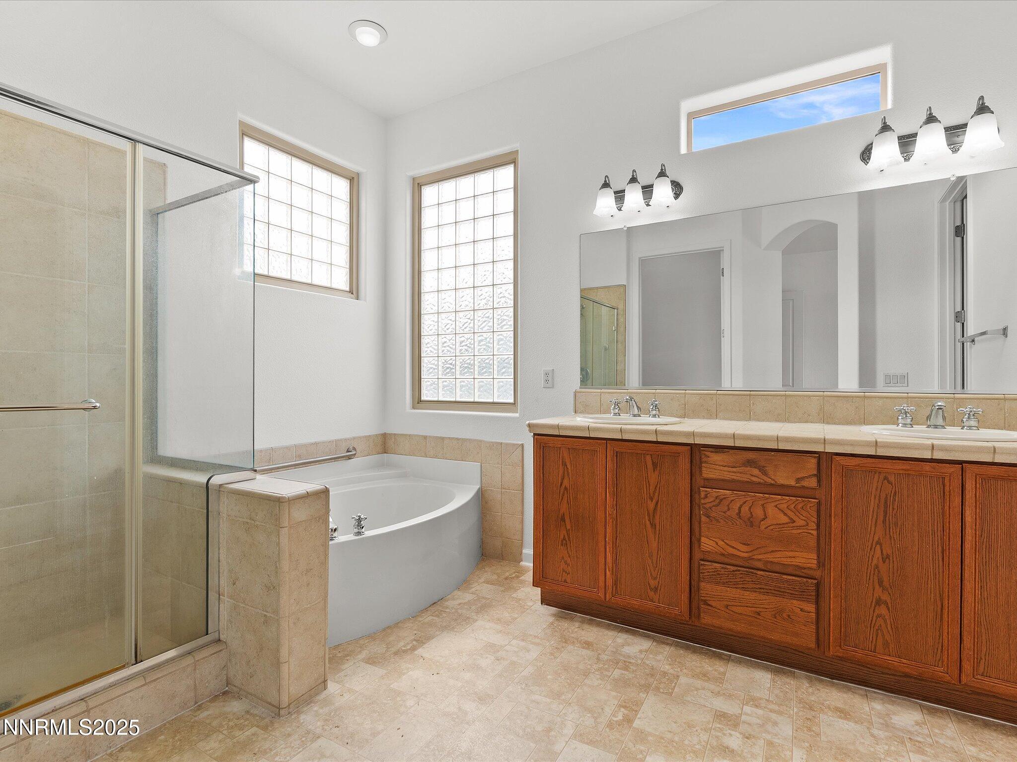 9900 Wilbur May Pkwy, 4404