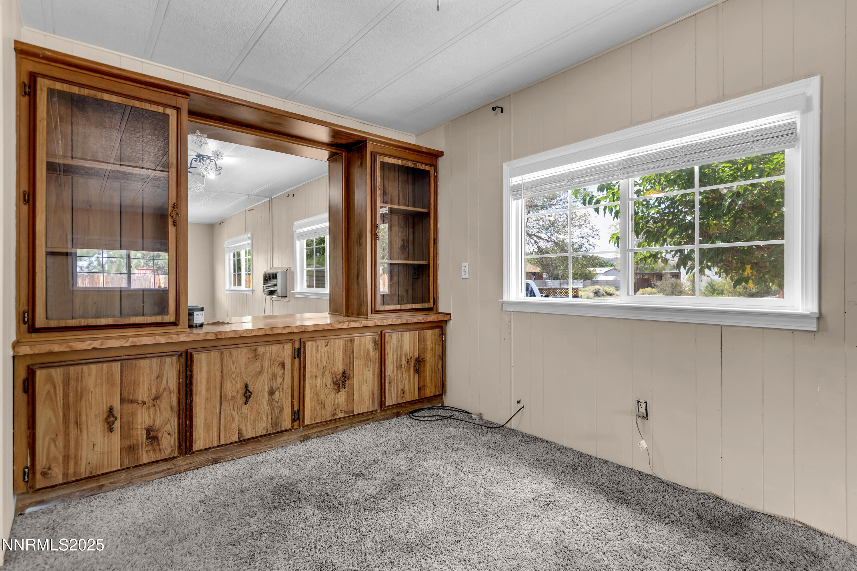5760 Leon Drive