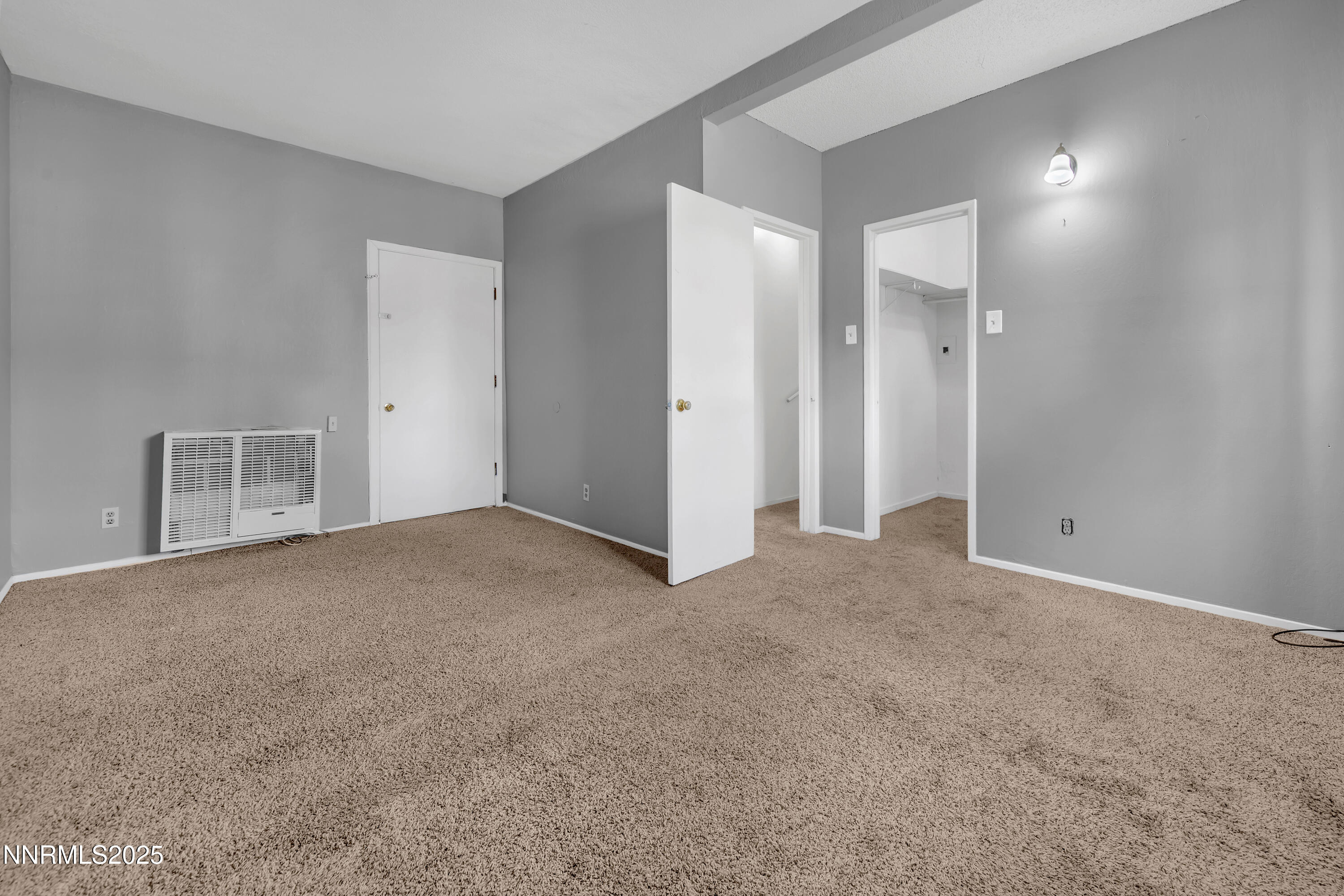 5760 Leon Drive