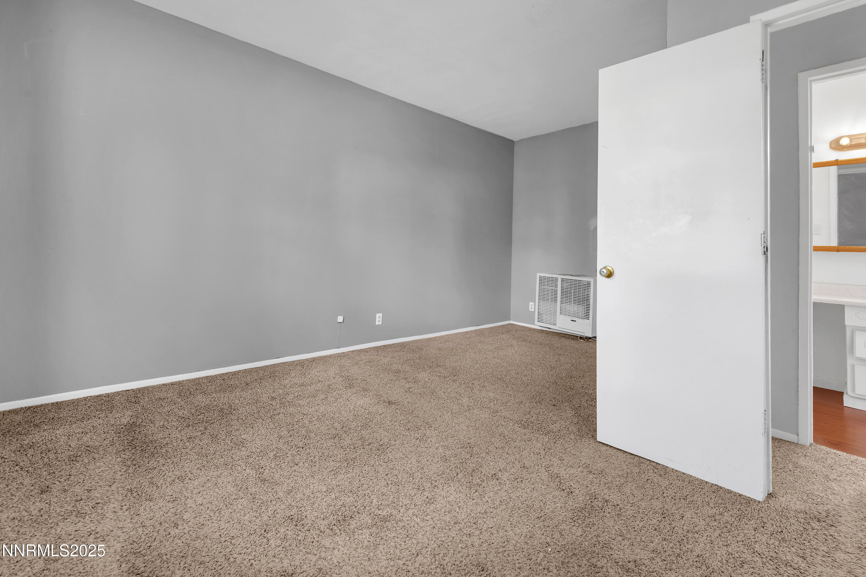 5760 Leon Drive