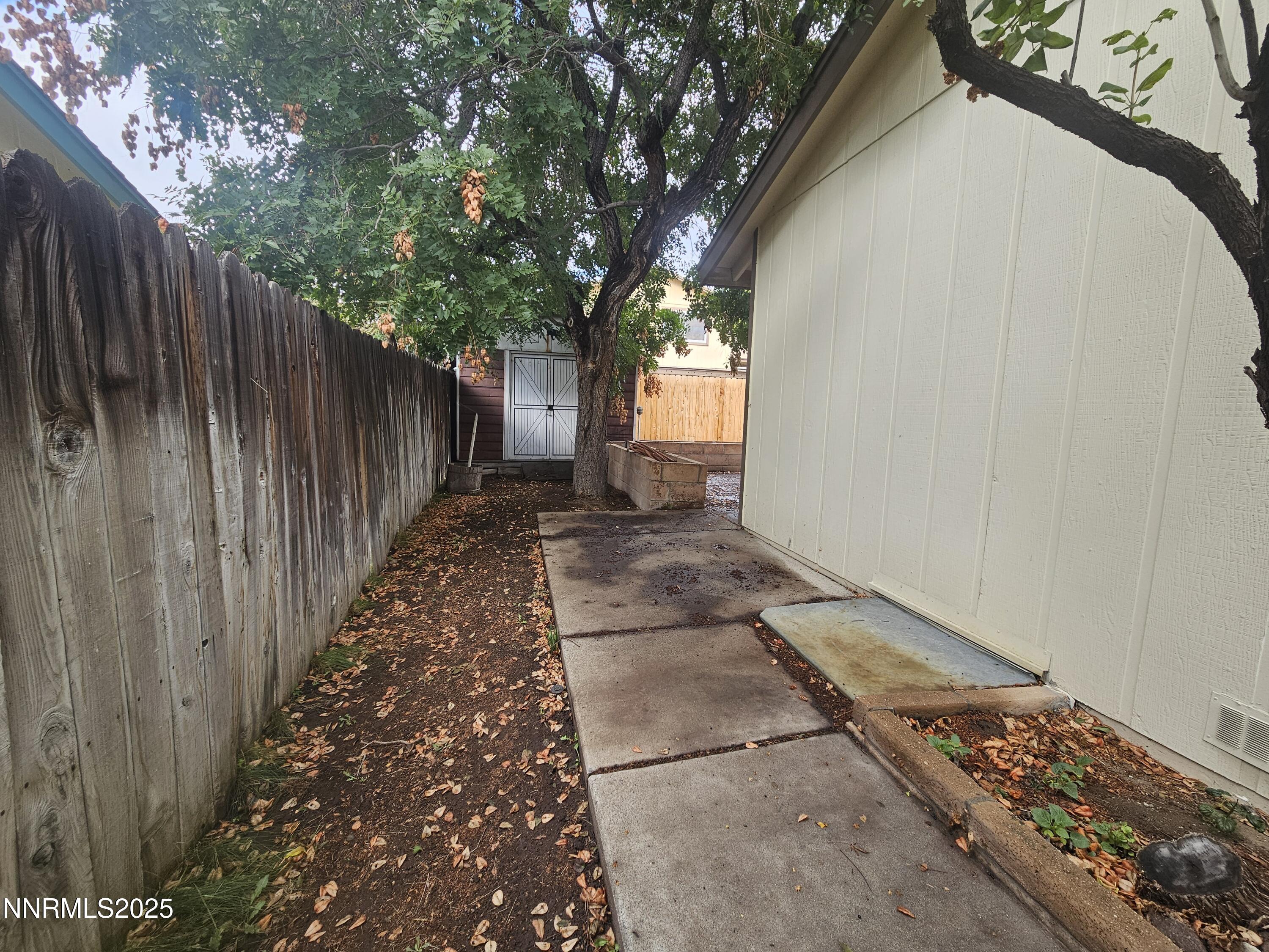 4315 Primavera Ave