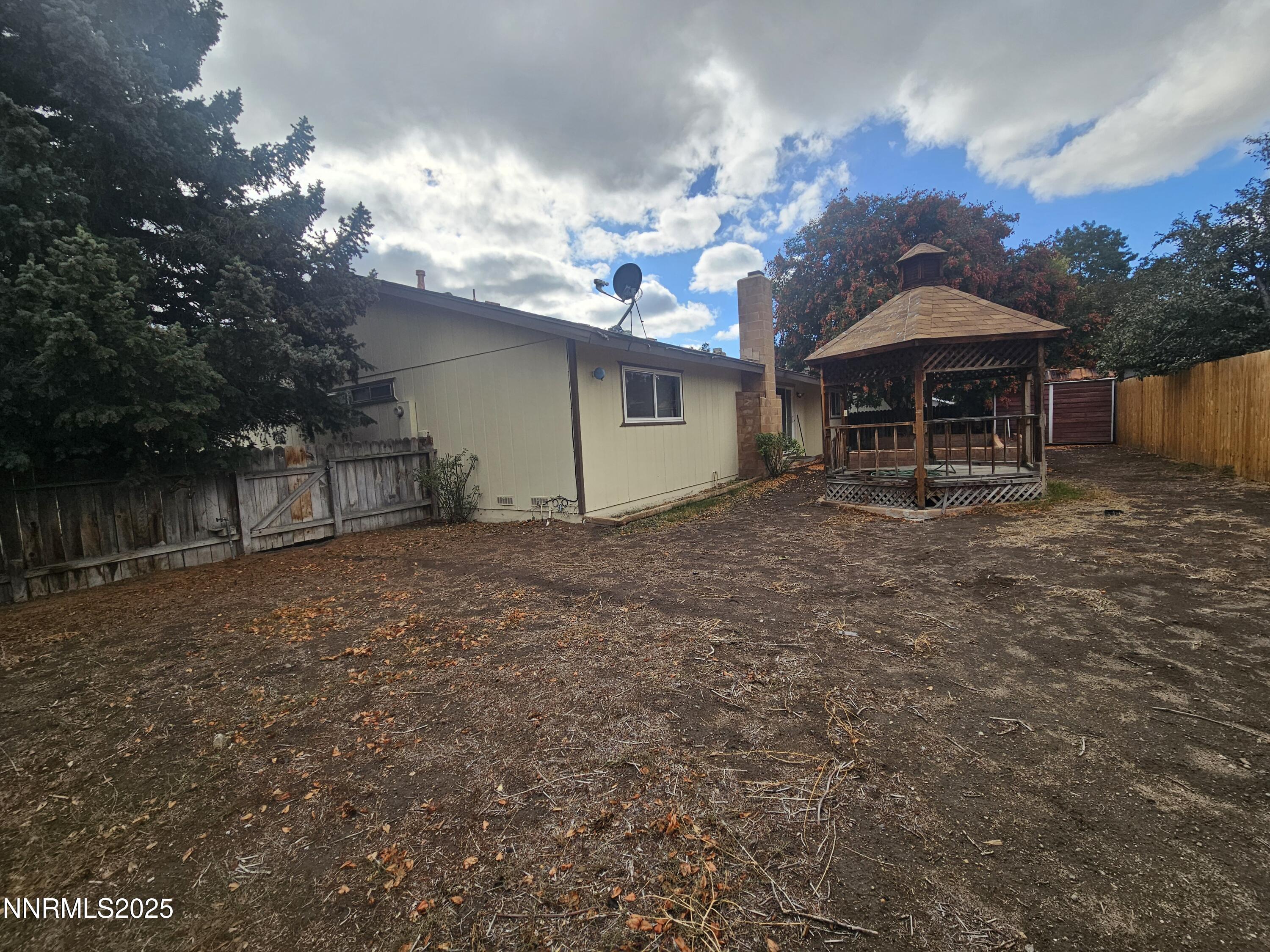 4315 Primavera Ave