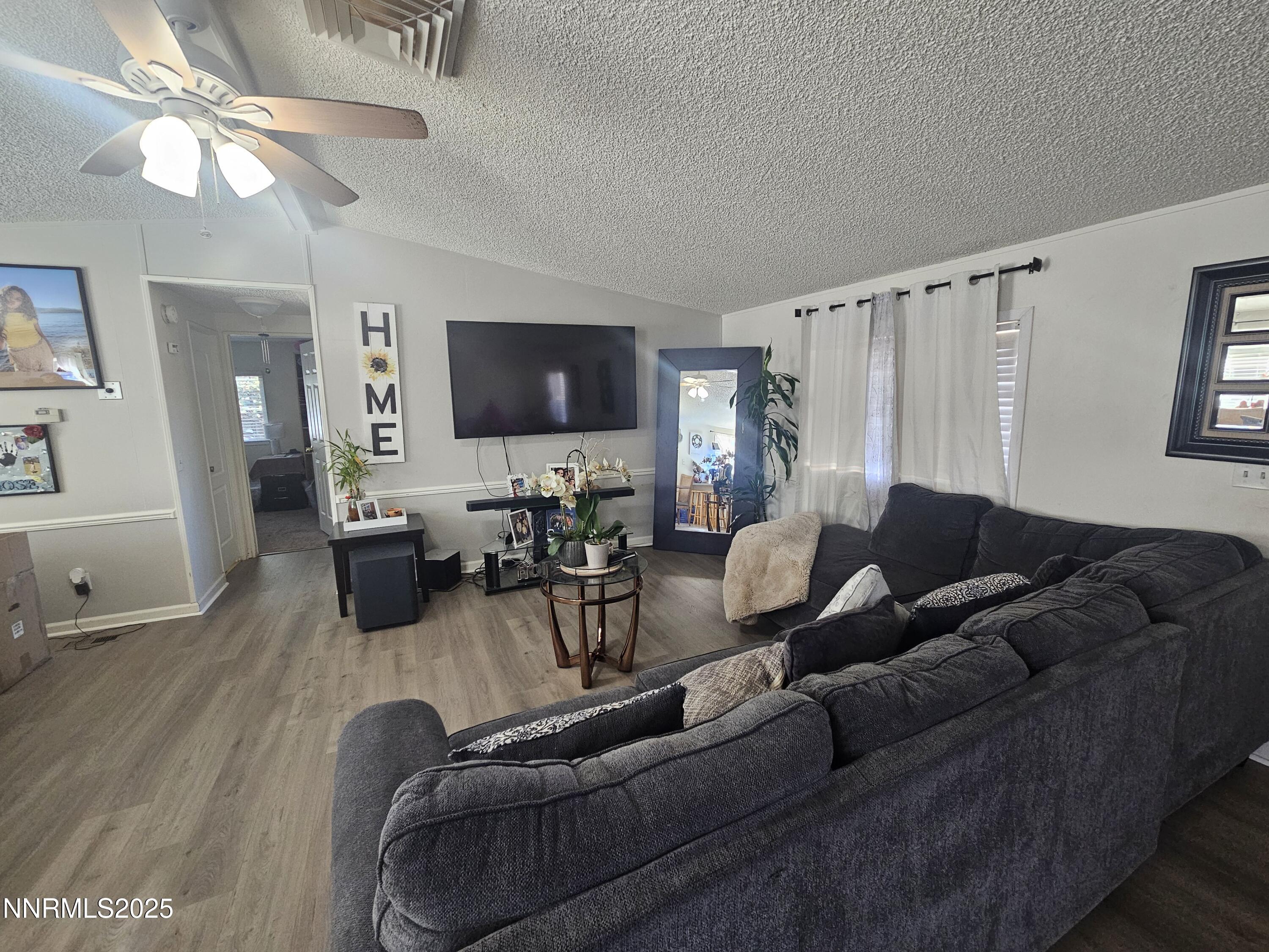 602 Jenni Lane, Moundhouse