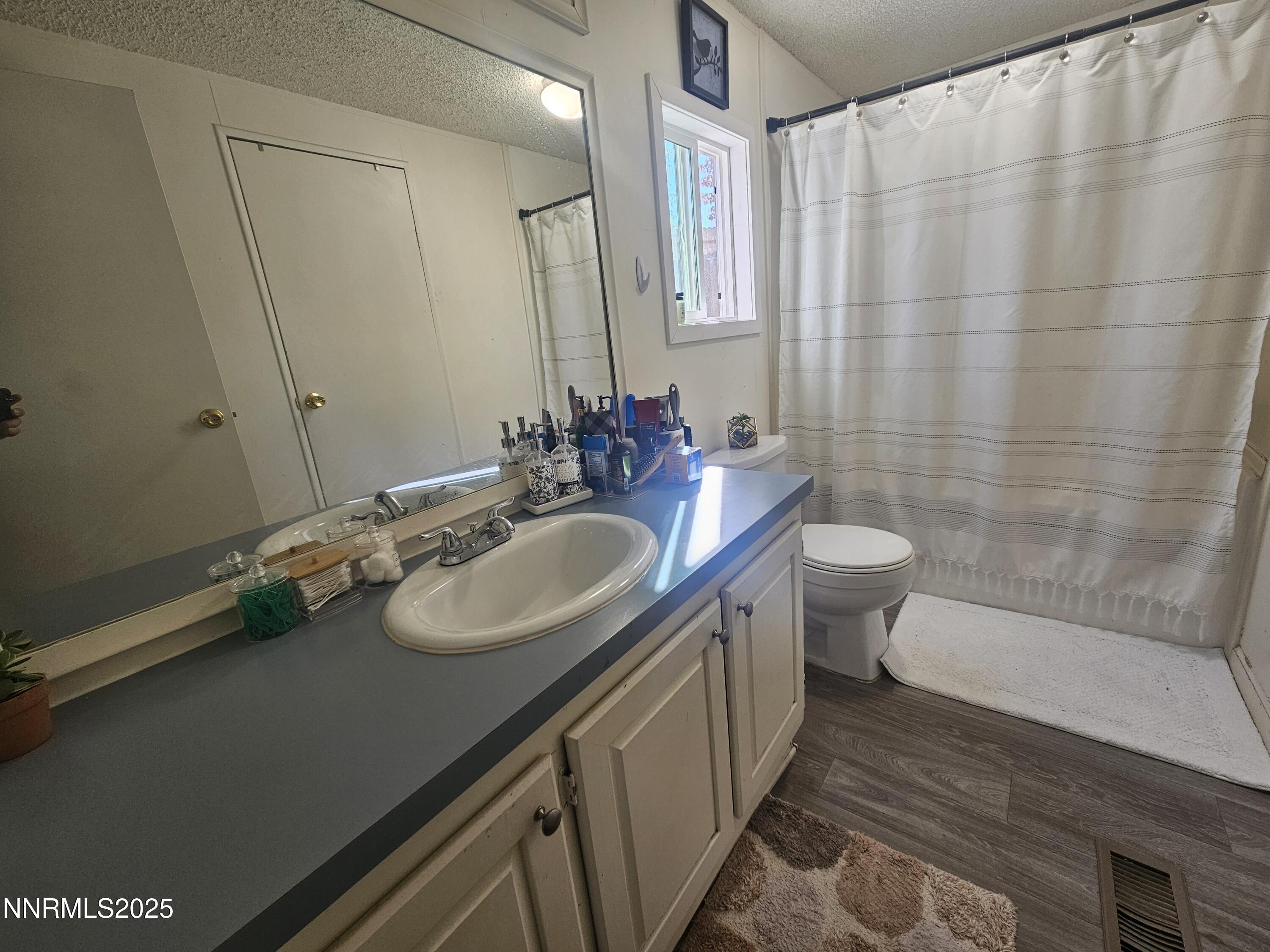 602 Jenni Lane, Moundhouse