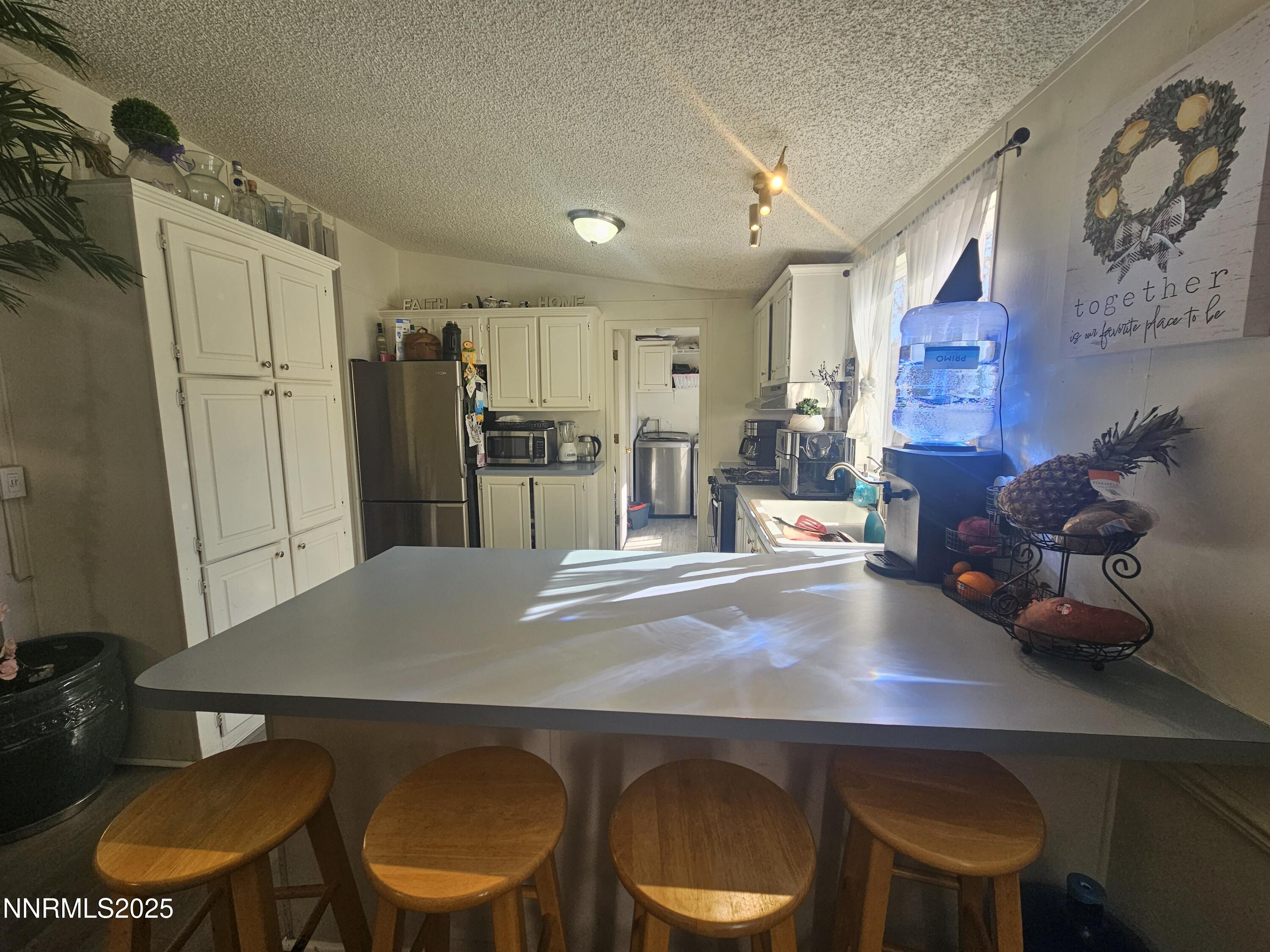 602 Jenni Lane, Moundhouse