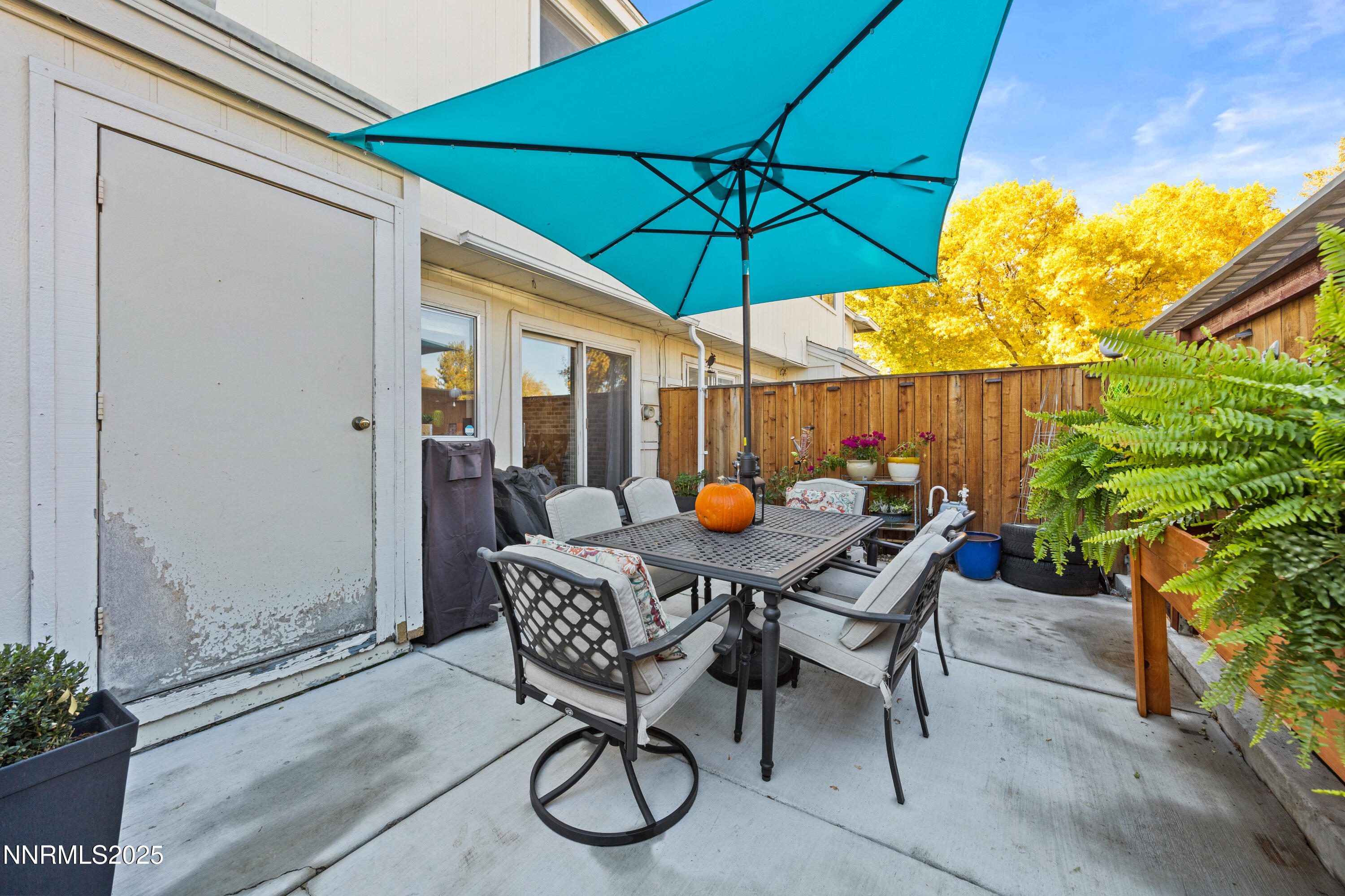 949 Crestwood Drive #3