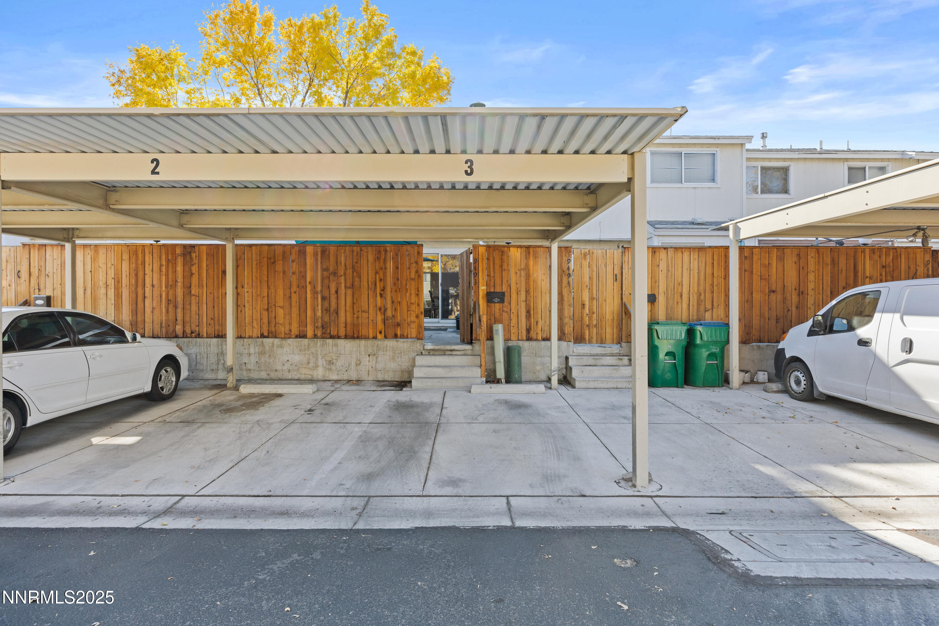 949 Crestwood Drive #3