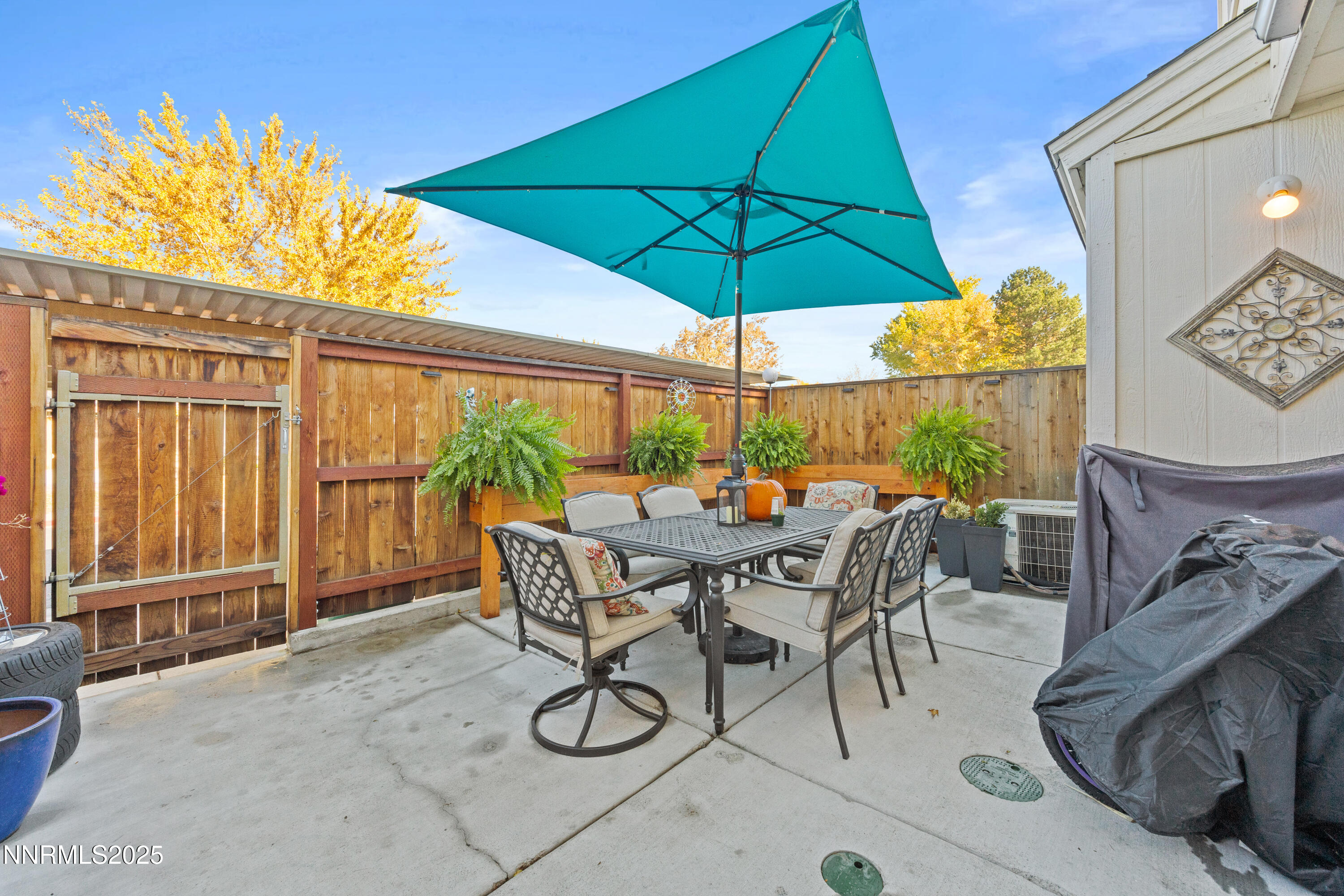 949 Crestwood Drive #3