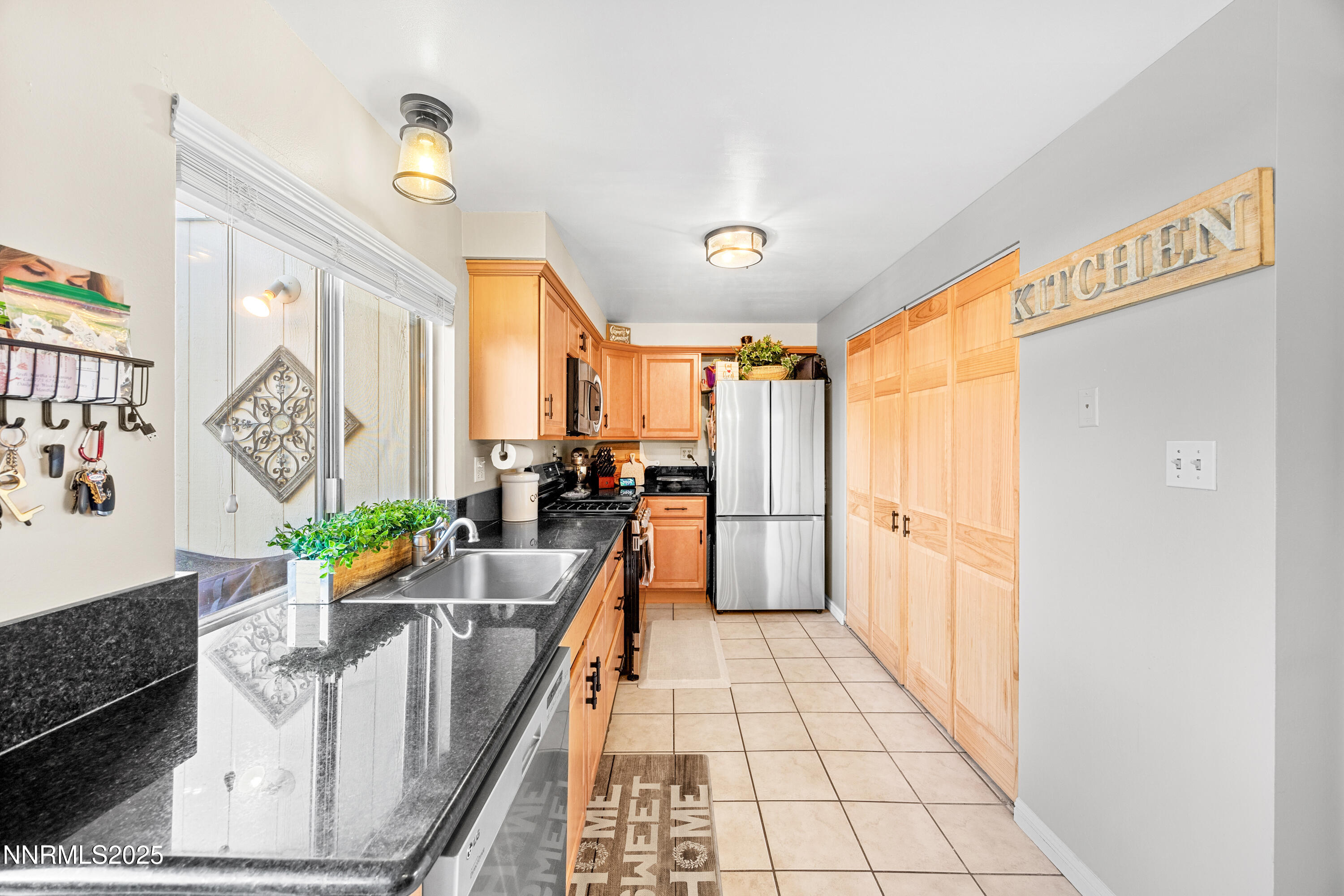 949 Crestwood Drive #3