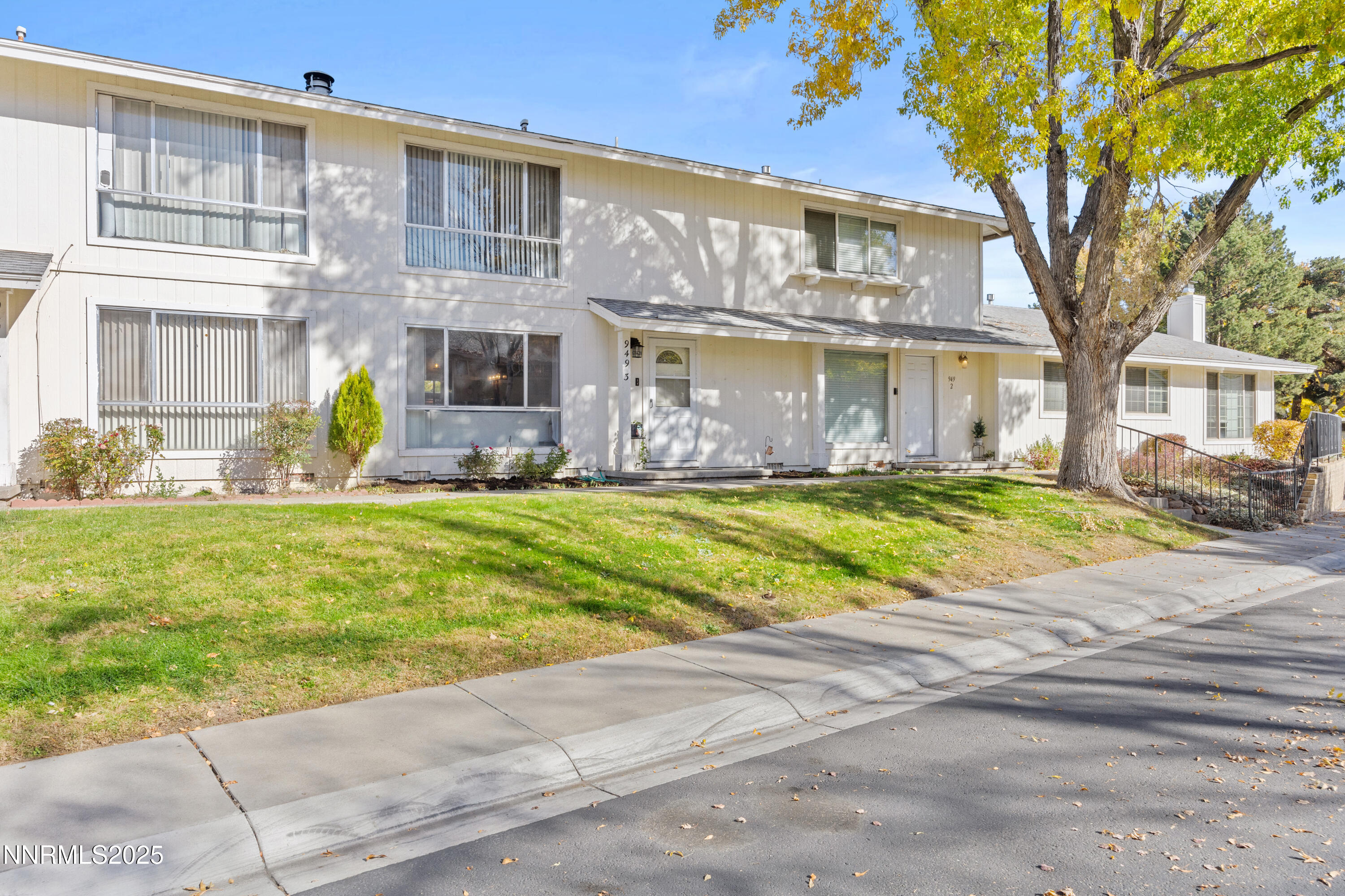 949 Crestwood Drive #3