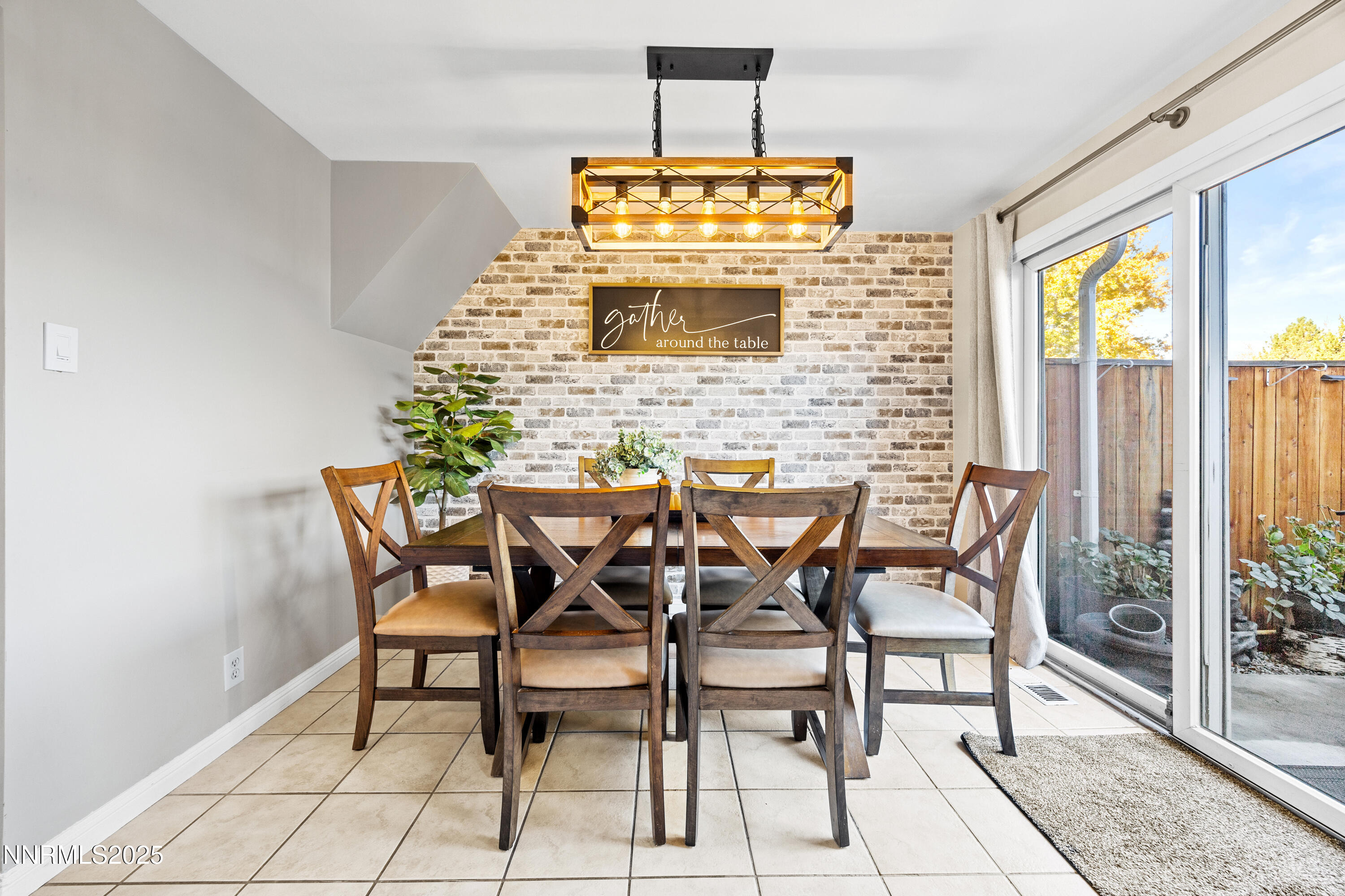 949 Crestwood Drive #3