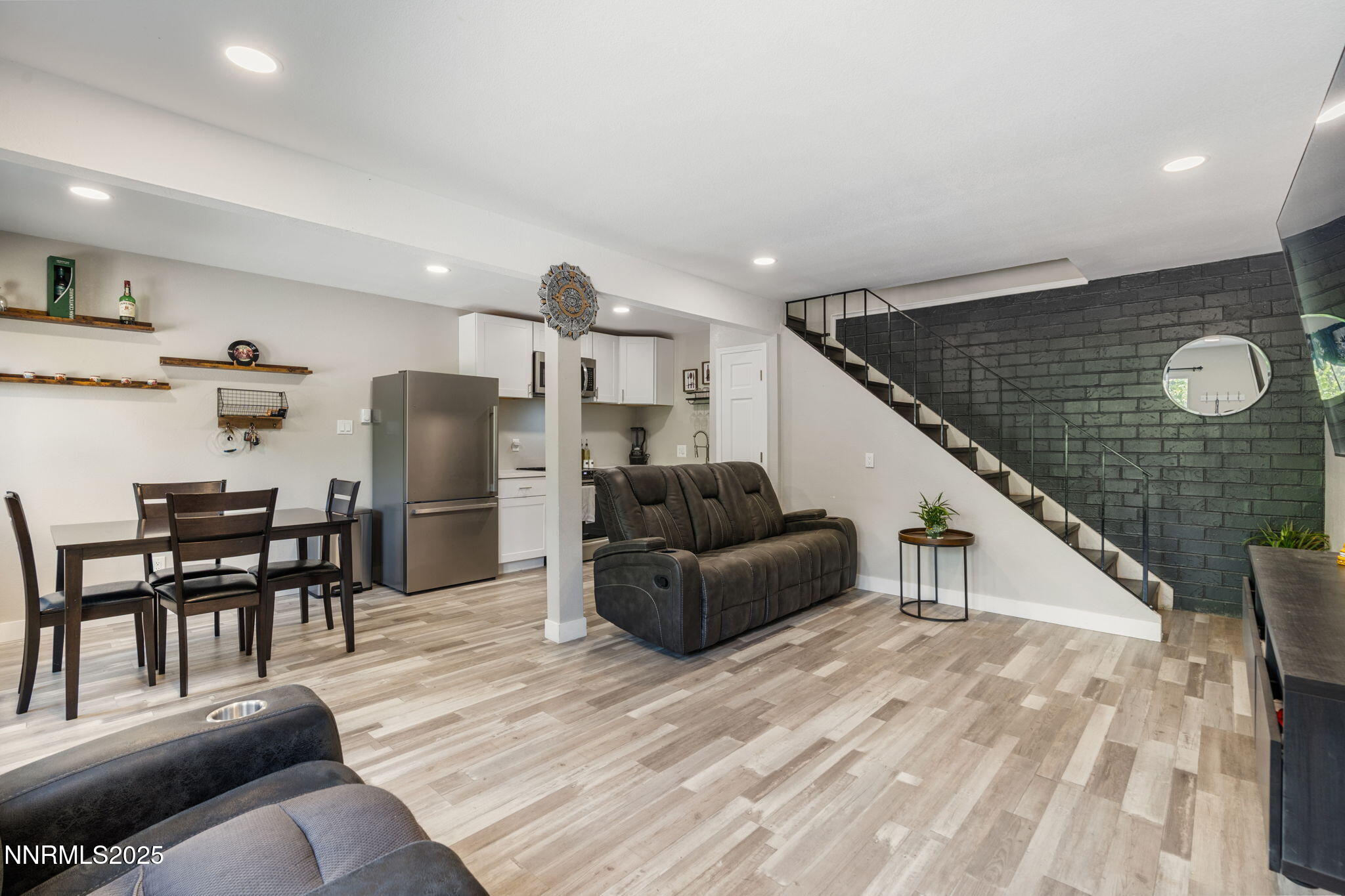 940 Jamaica Avenue 3