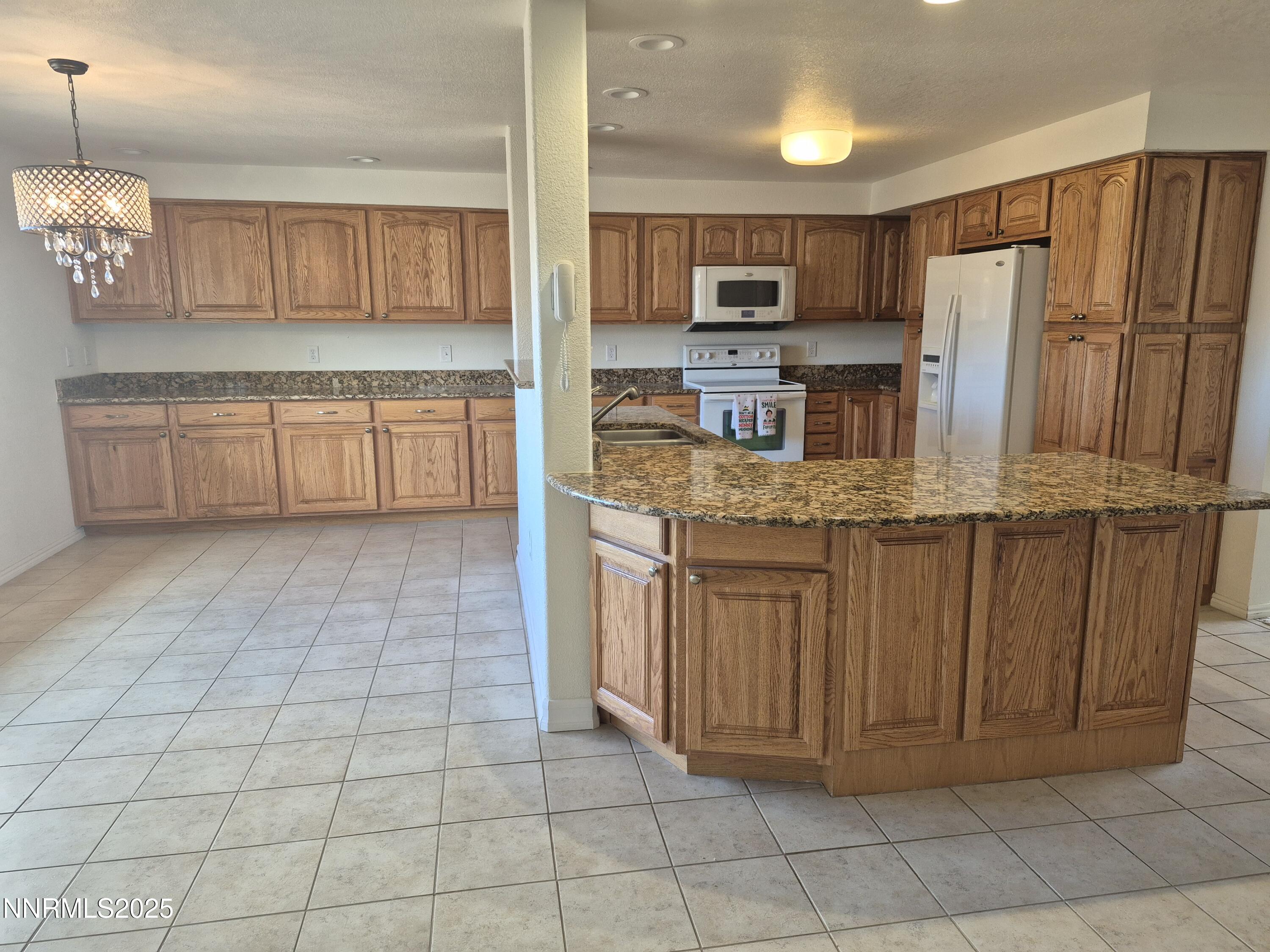 7215 Marlin Drive