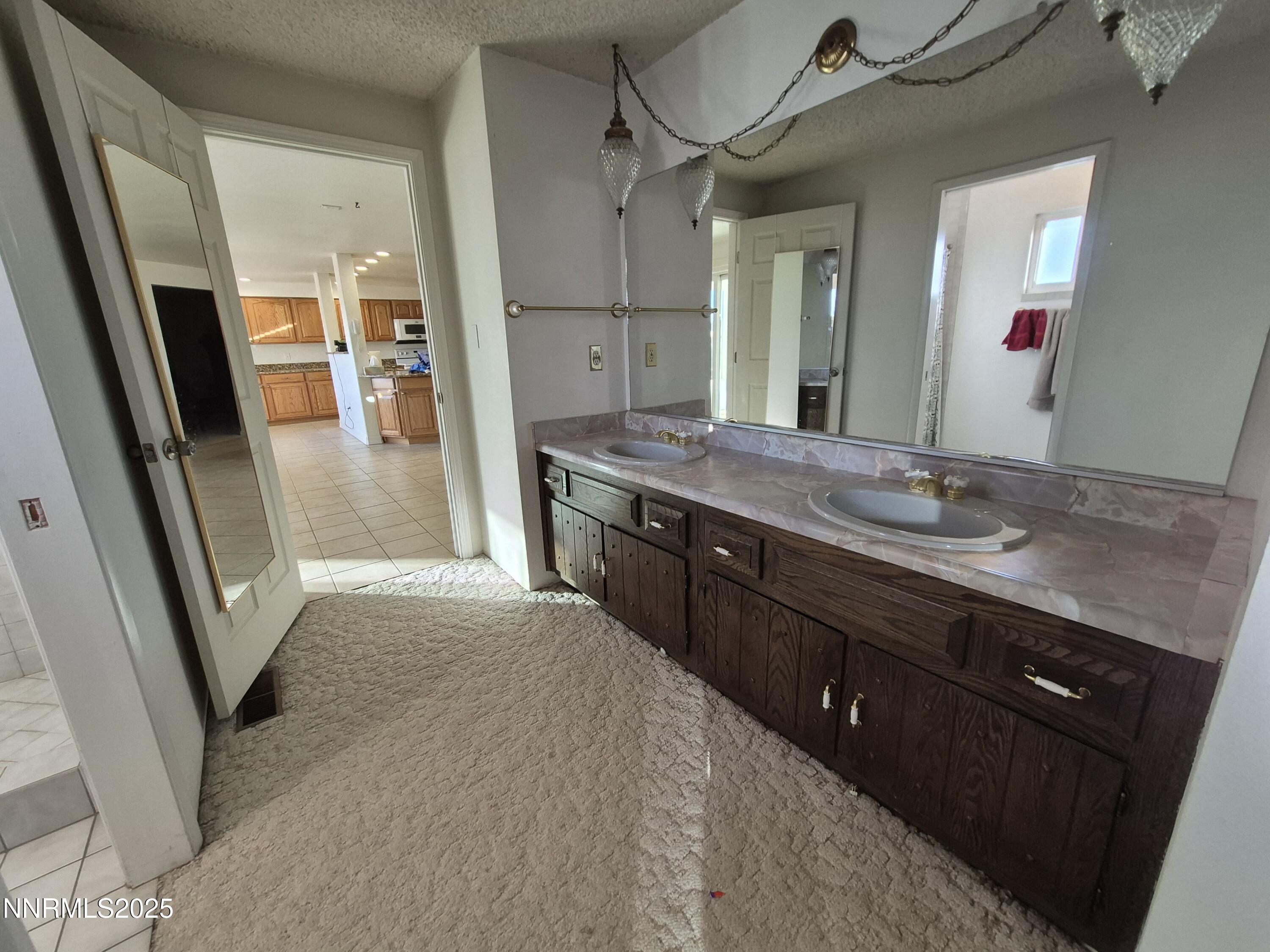 7215 Marlin Drive