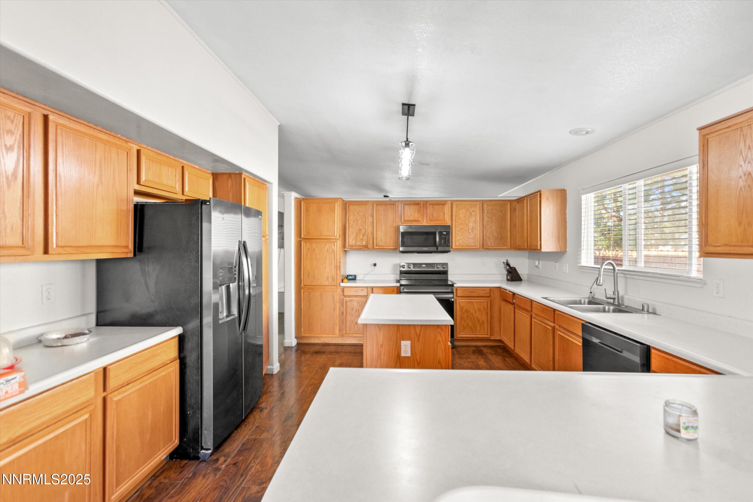 7351 Rubens Court