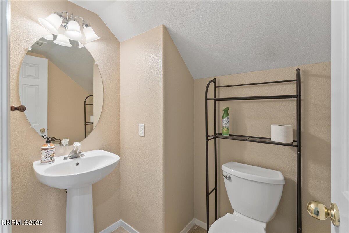 1295 Glendora Lane