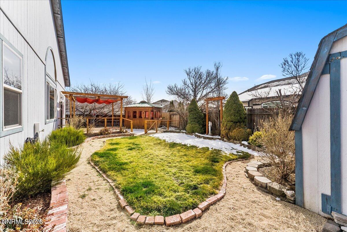 1295 Glendora Lane