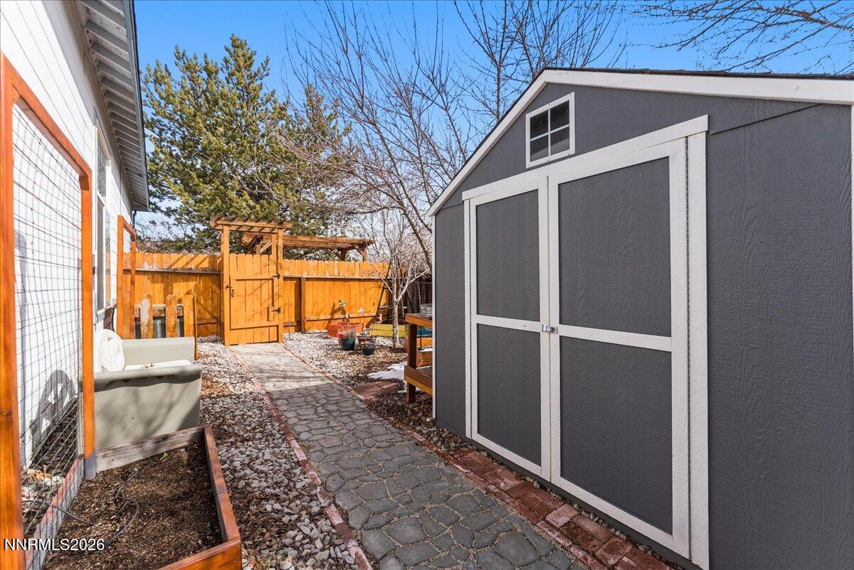 1295 Glendora Lane